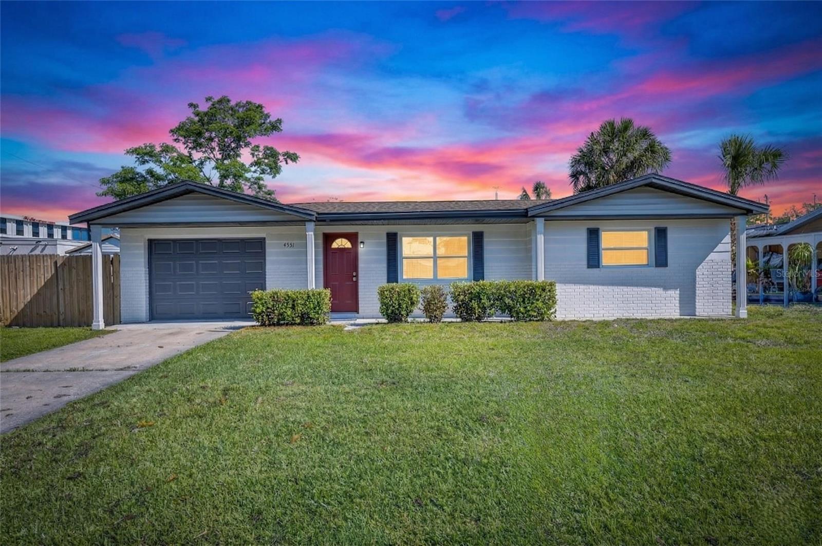 Single Family Residence em HOLIDAY, FL - Daniel Dourado