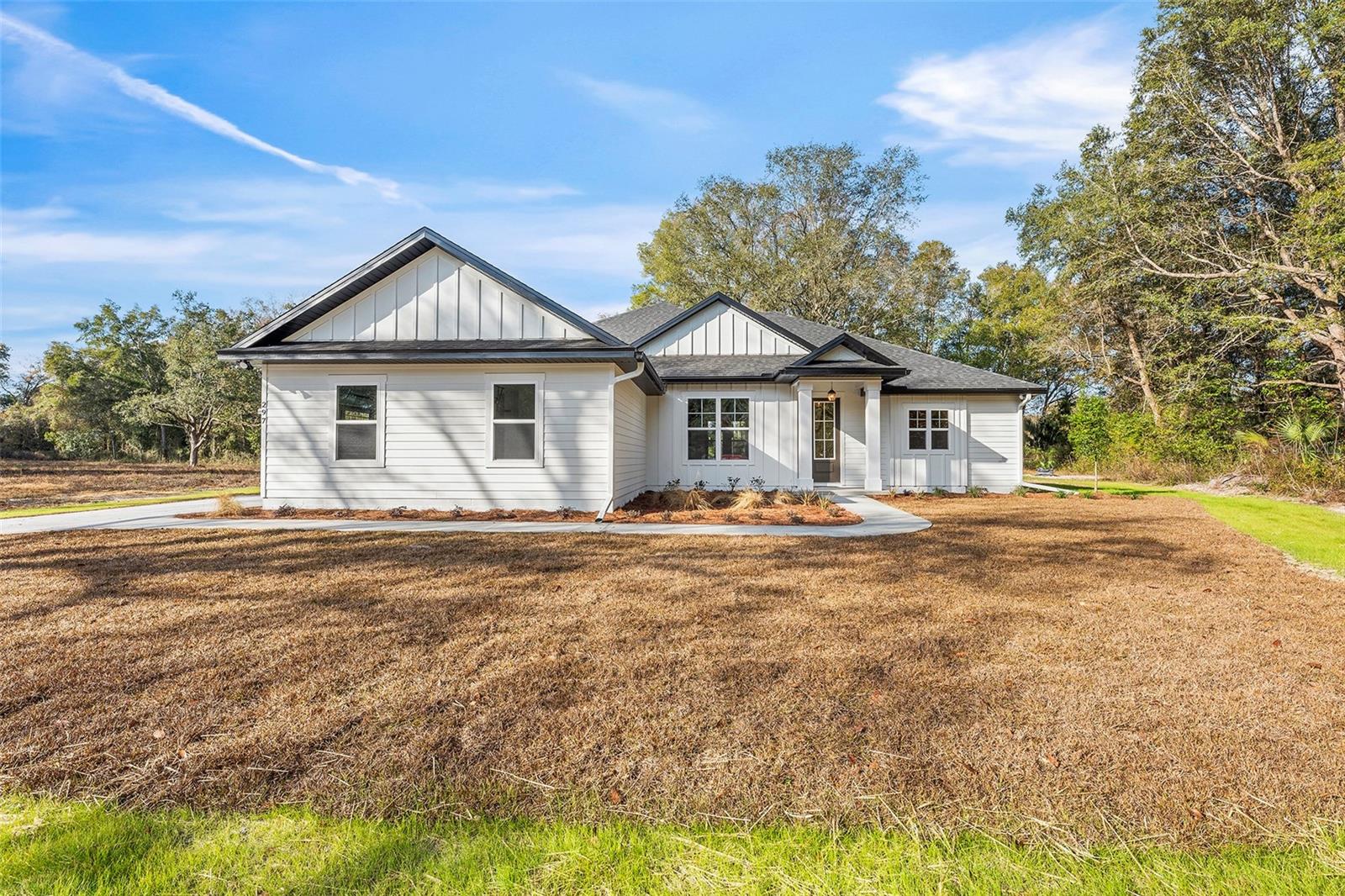 Single Family Residence in LAKE CITY, FL - Daniel Dourado