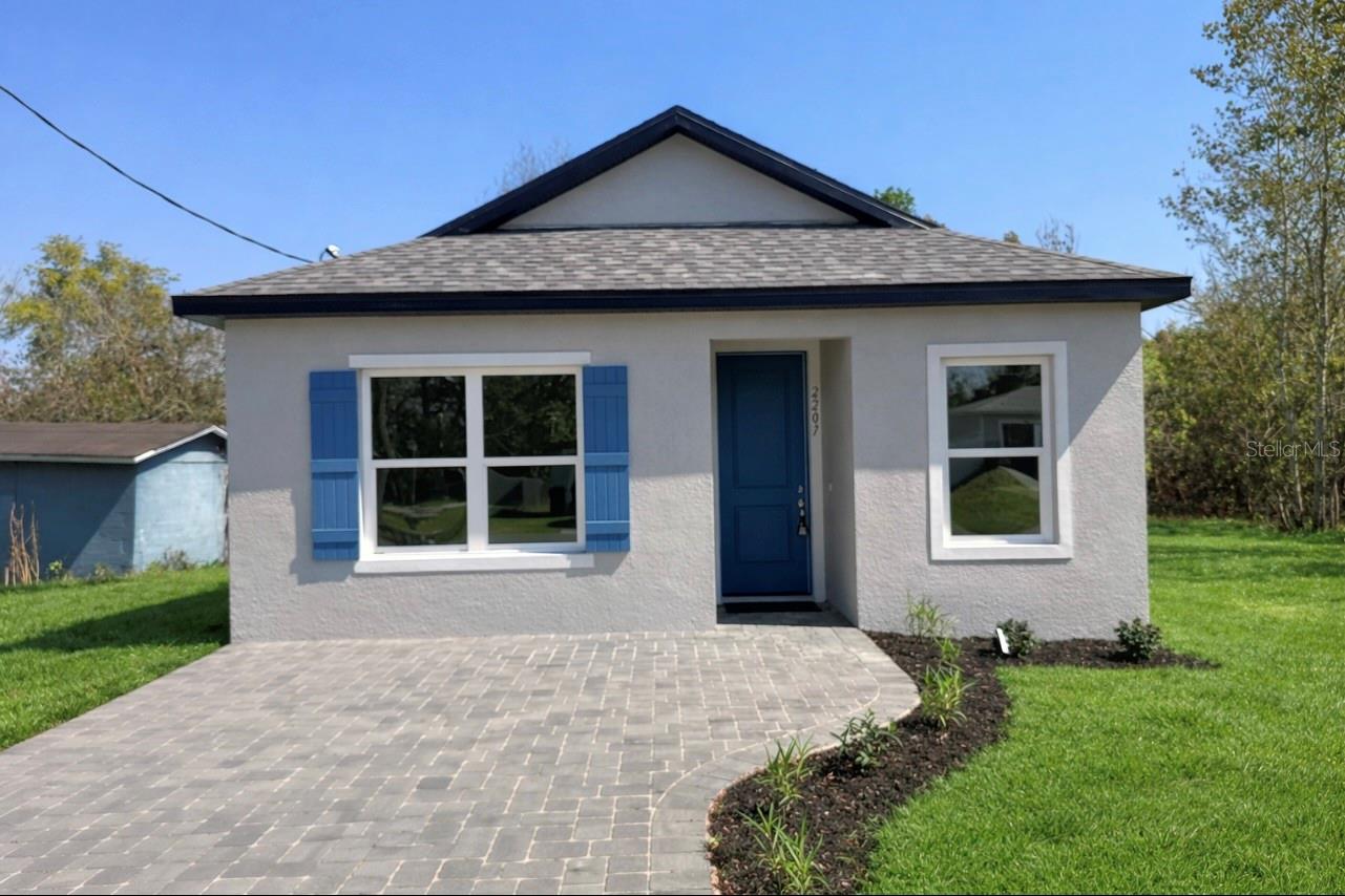 Single Family Residence in SANFORD, FL - Daniel Dourado