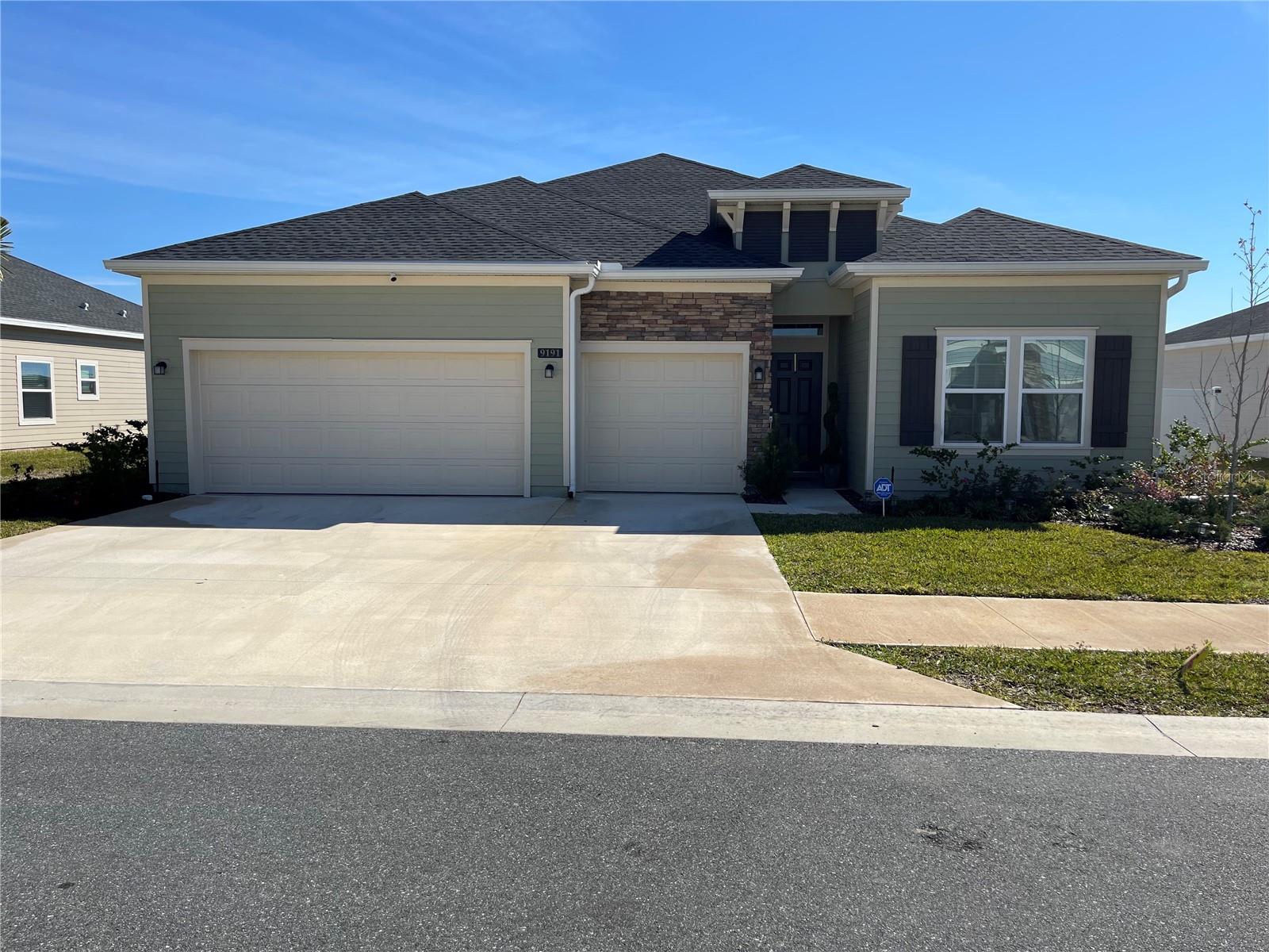 Single Family Residence in OCALA, FL - Daniel Dourado