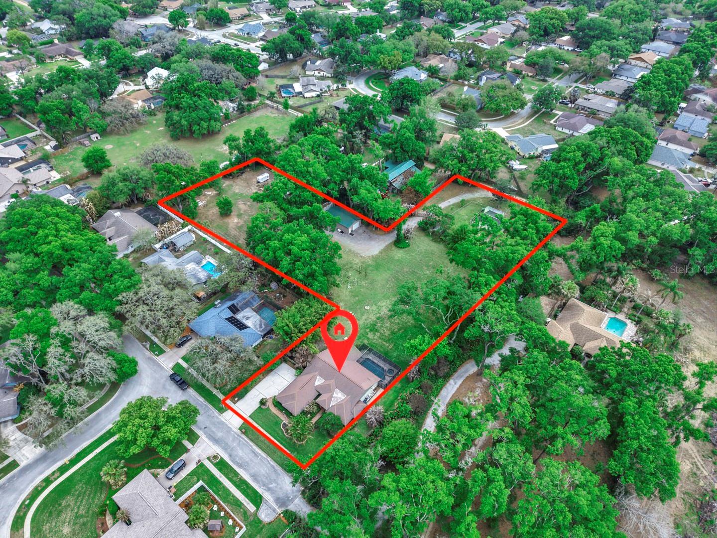 Single Family Residence in SEFFNER, FL - Daniel Dourado