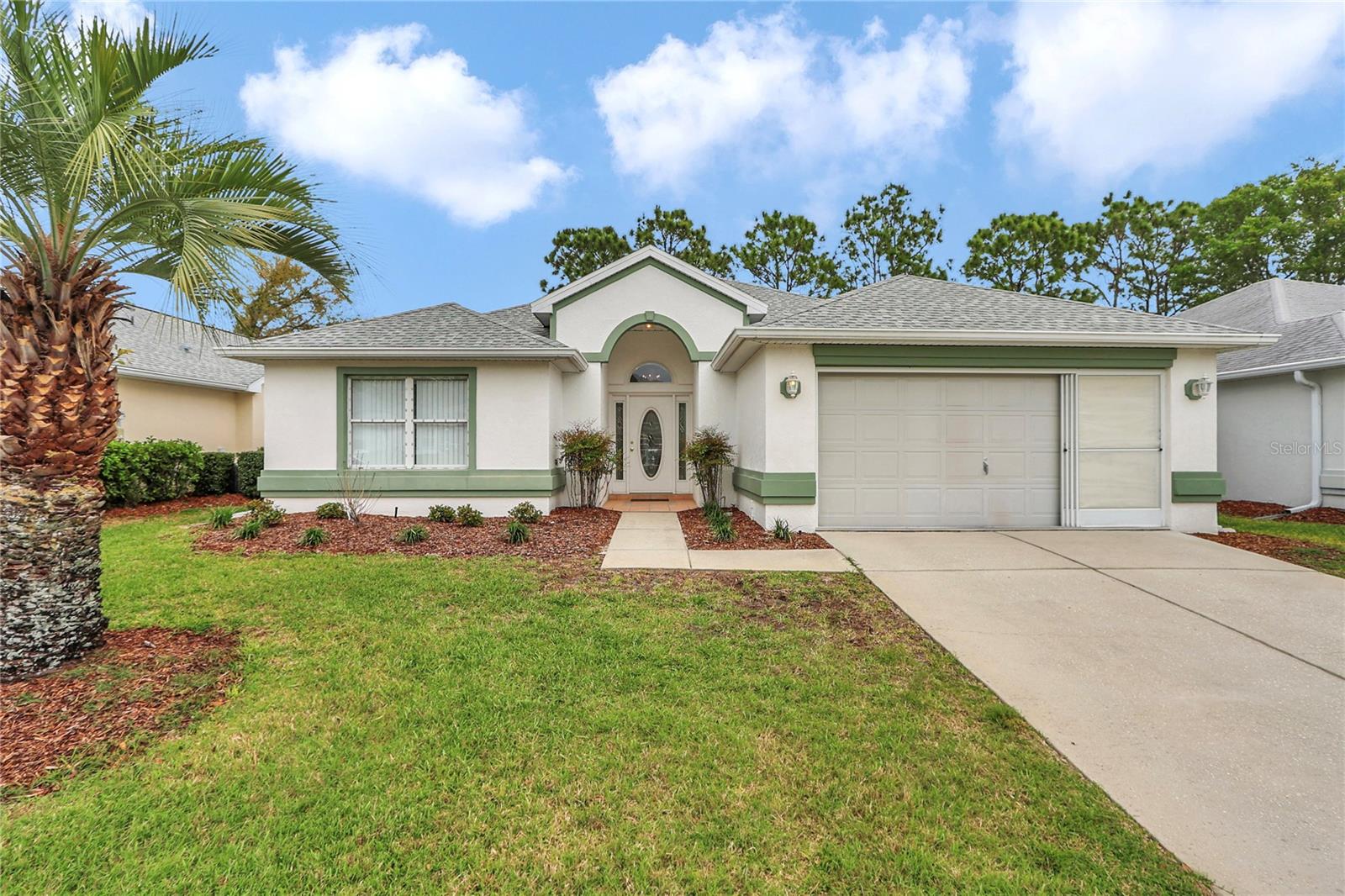 Single Family Residence in OCALA, FL - Daniel Dourado