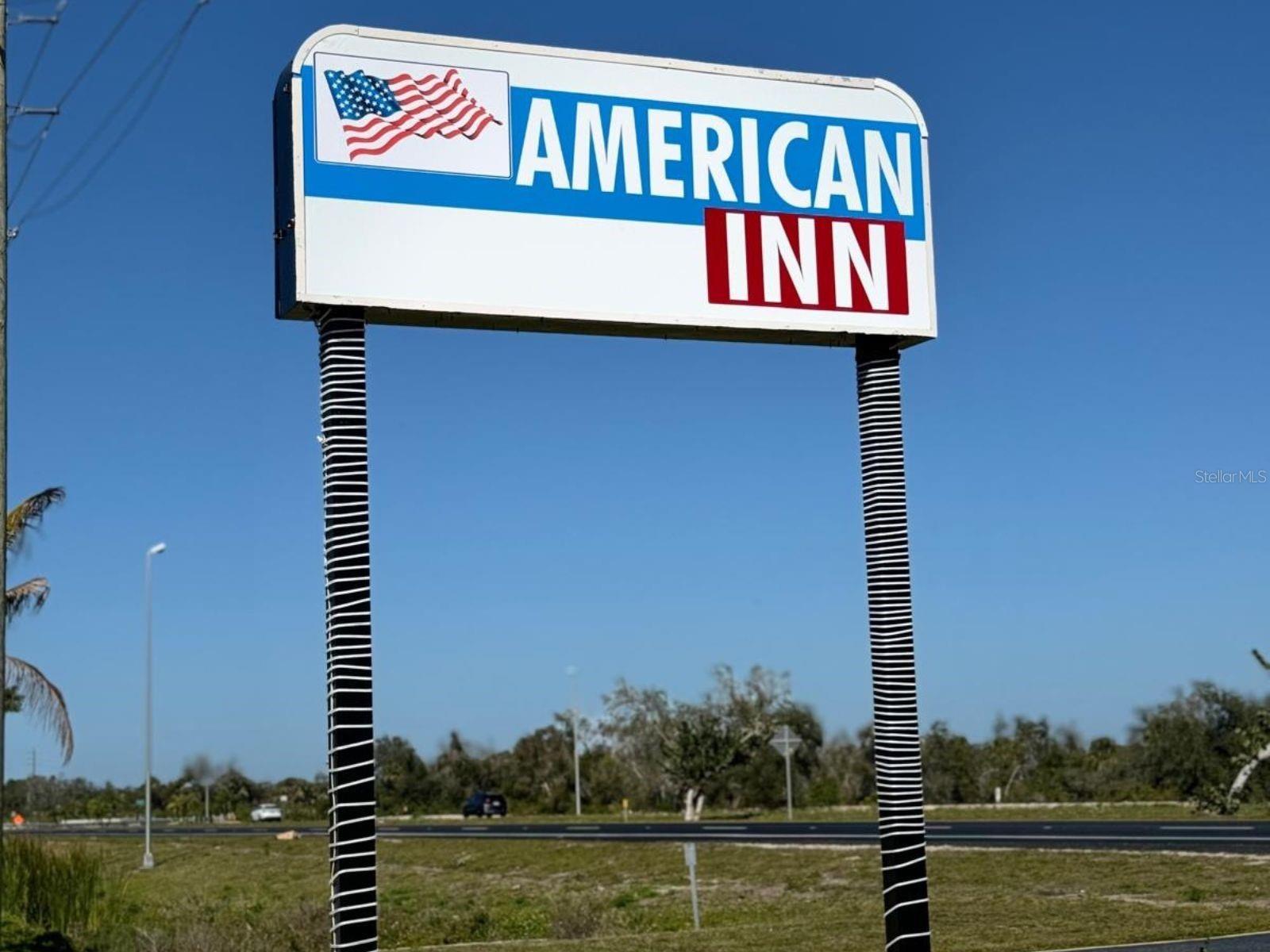 Hotel/Motel in PUNTA GORDA, FL - Daniel Dourado