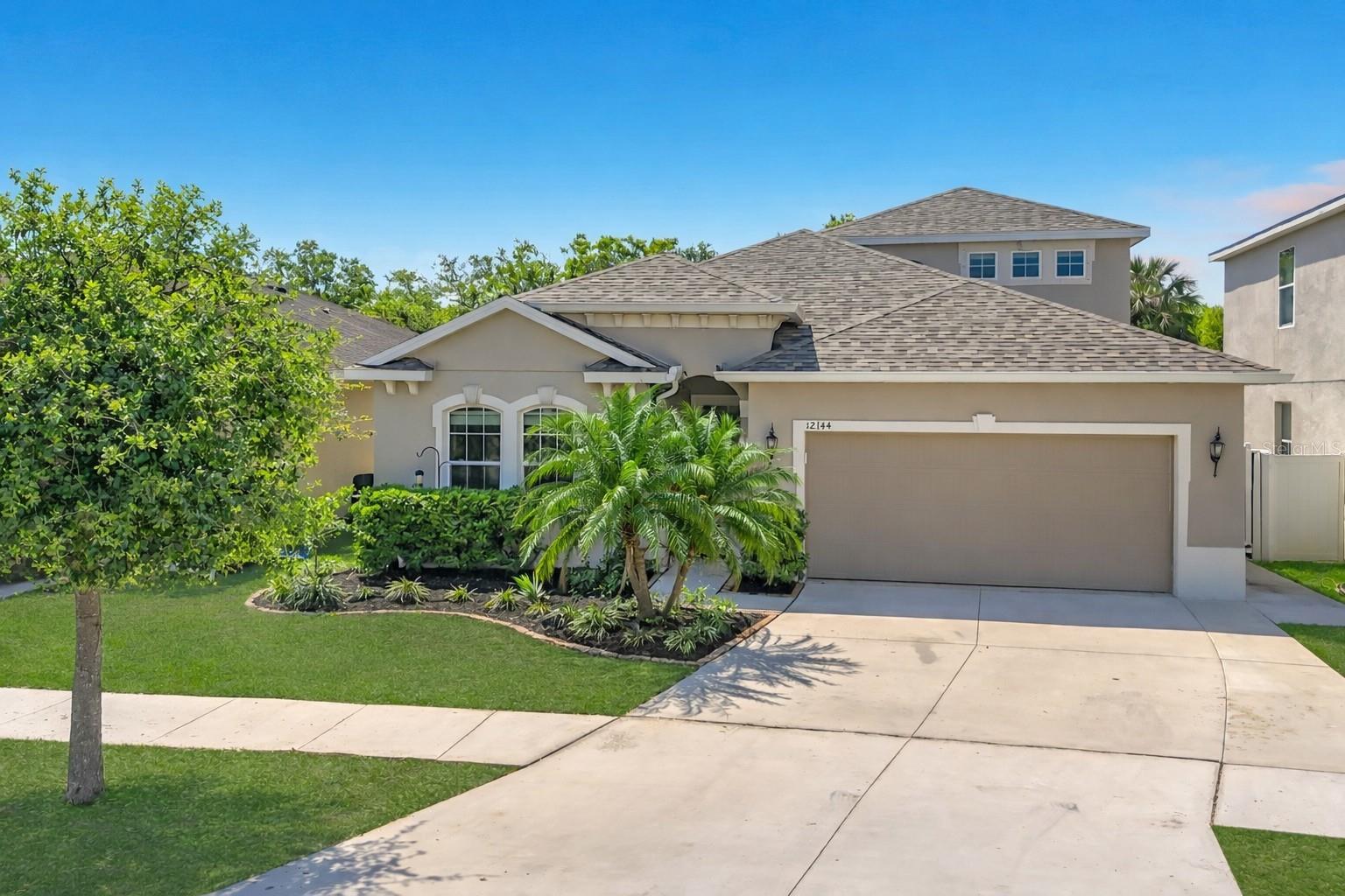 Single Family Residence in GIBSONTON, FL - Daniel Dourado