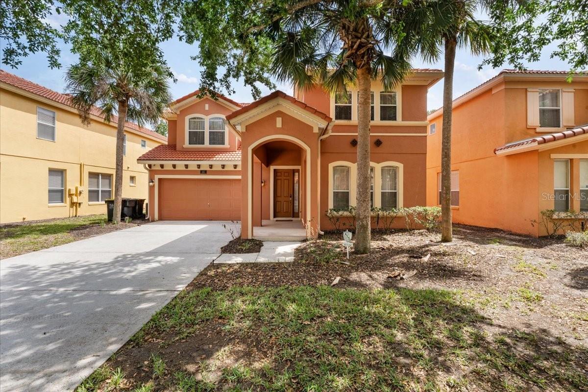 Single Family Residence em DAVENPORT, FL - Daniel Dourado