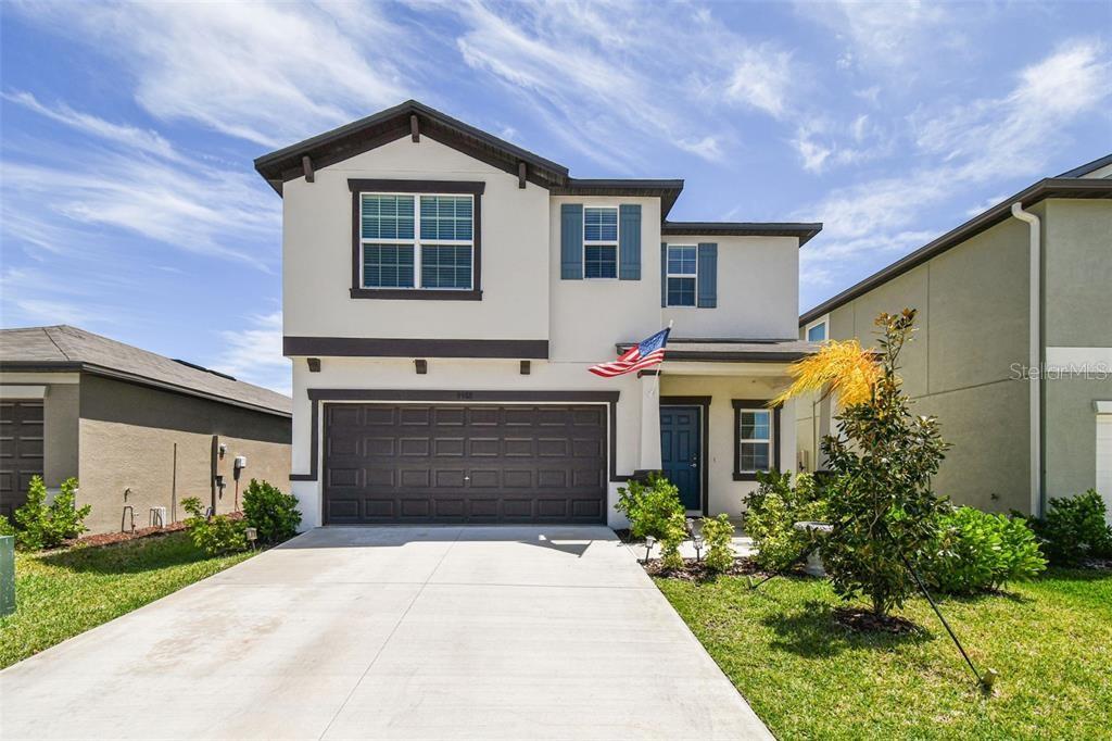 Single Family Residence in WESLEY CHAPEL, FL - Daniel Dourado