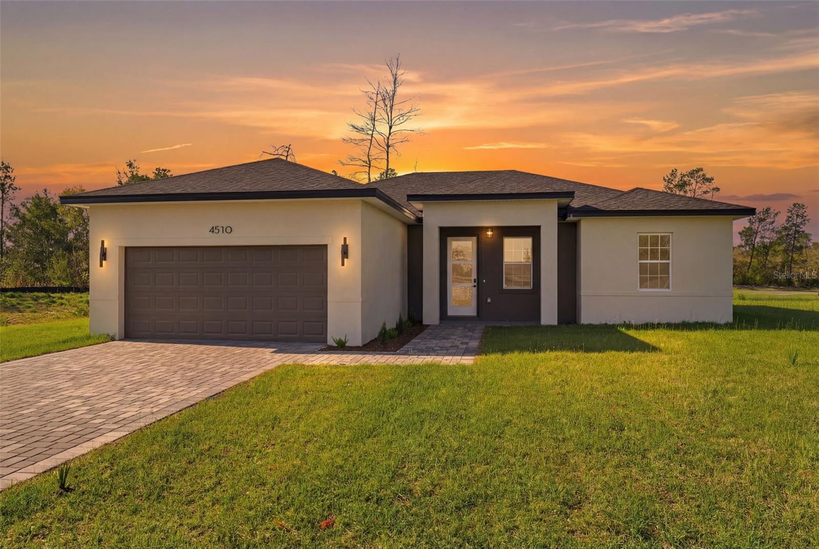 Single Family Residence in OCALA, FL - Daniel Dourado