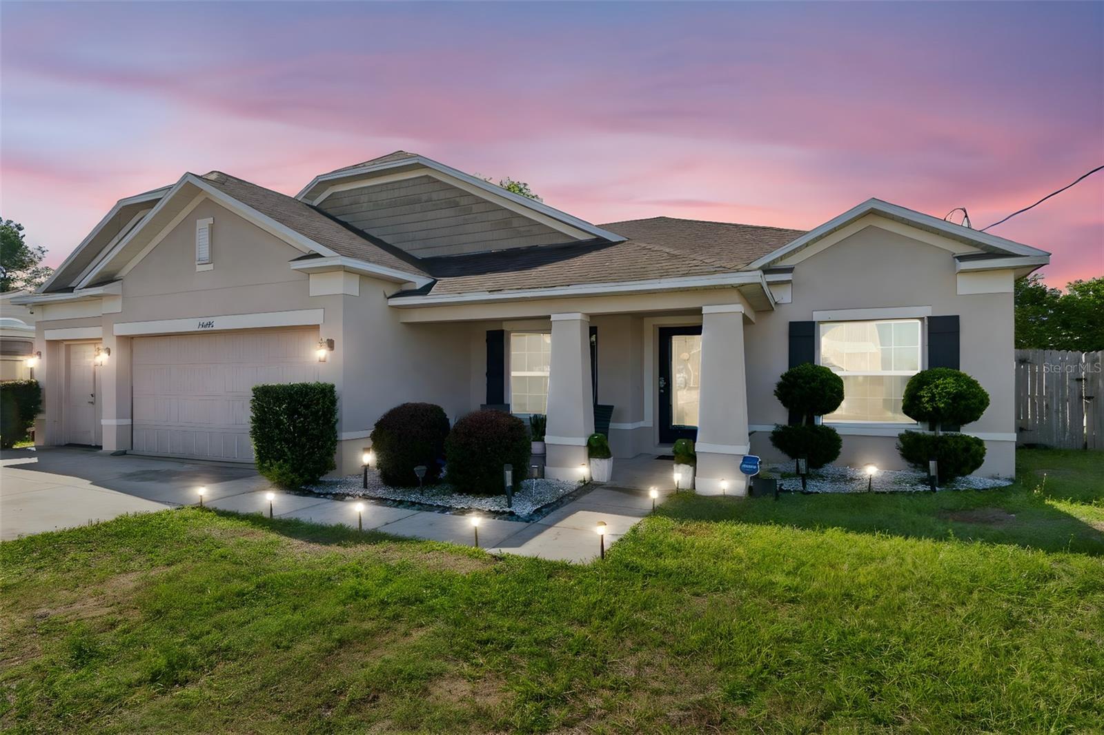 Single Family Residence em SPRING HILL, FL - Daniel Dourado