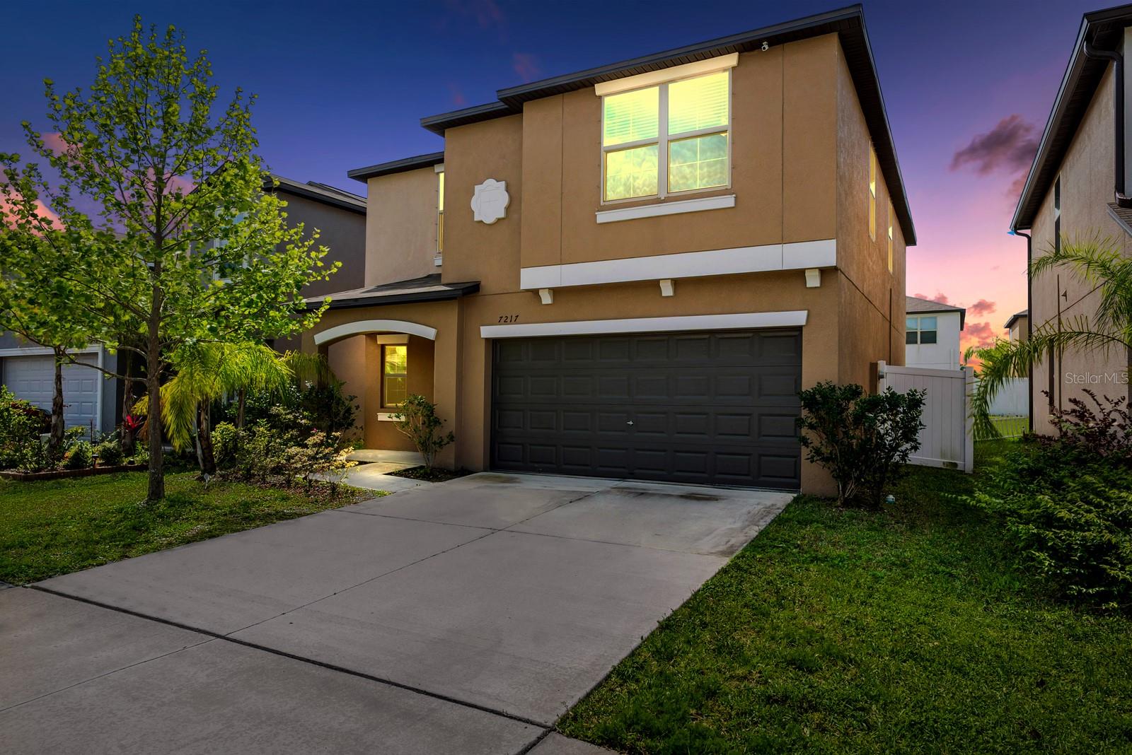 Single Family Residence in TAMPA, FL - Daniel Dourado