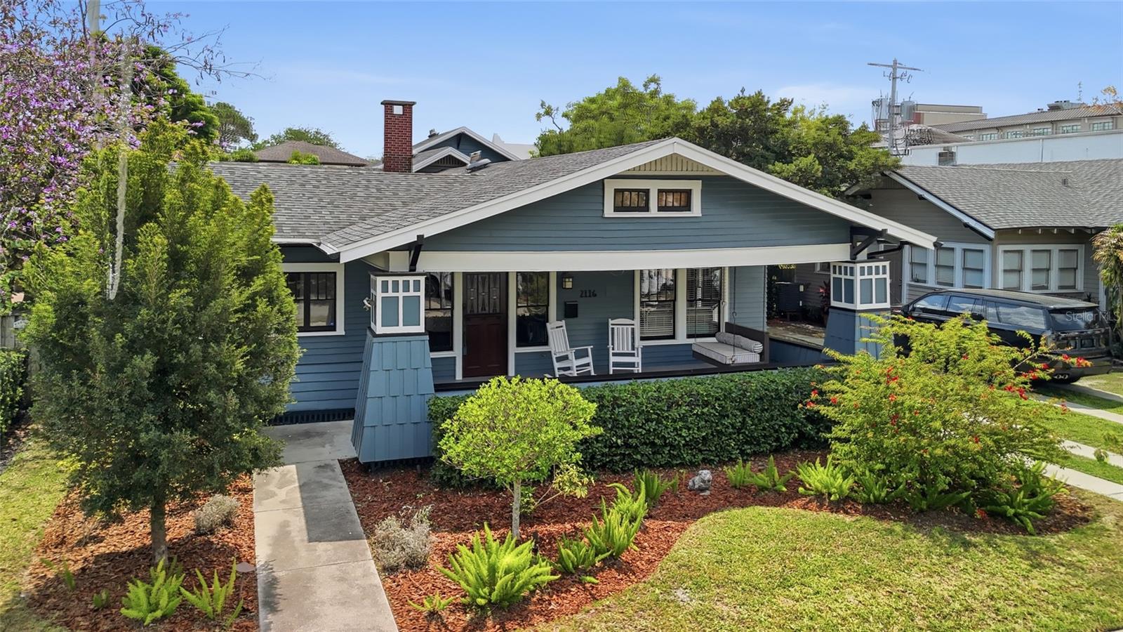 Single Family Residence in TAMPA, FL - Daniel Dourado