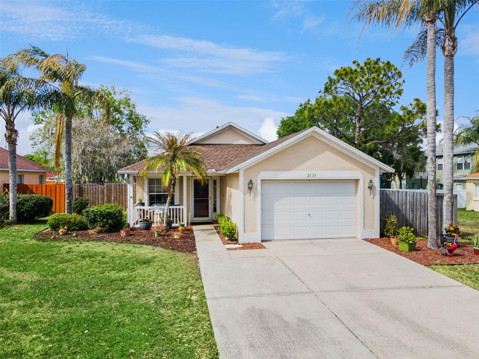 Single Family Residence in LAKELAND, FL - Daniel Dourado
