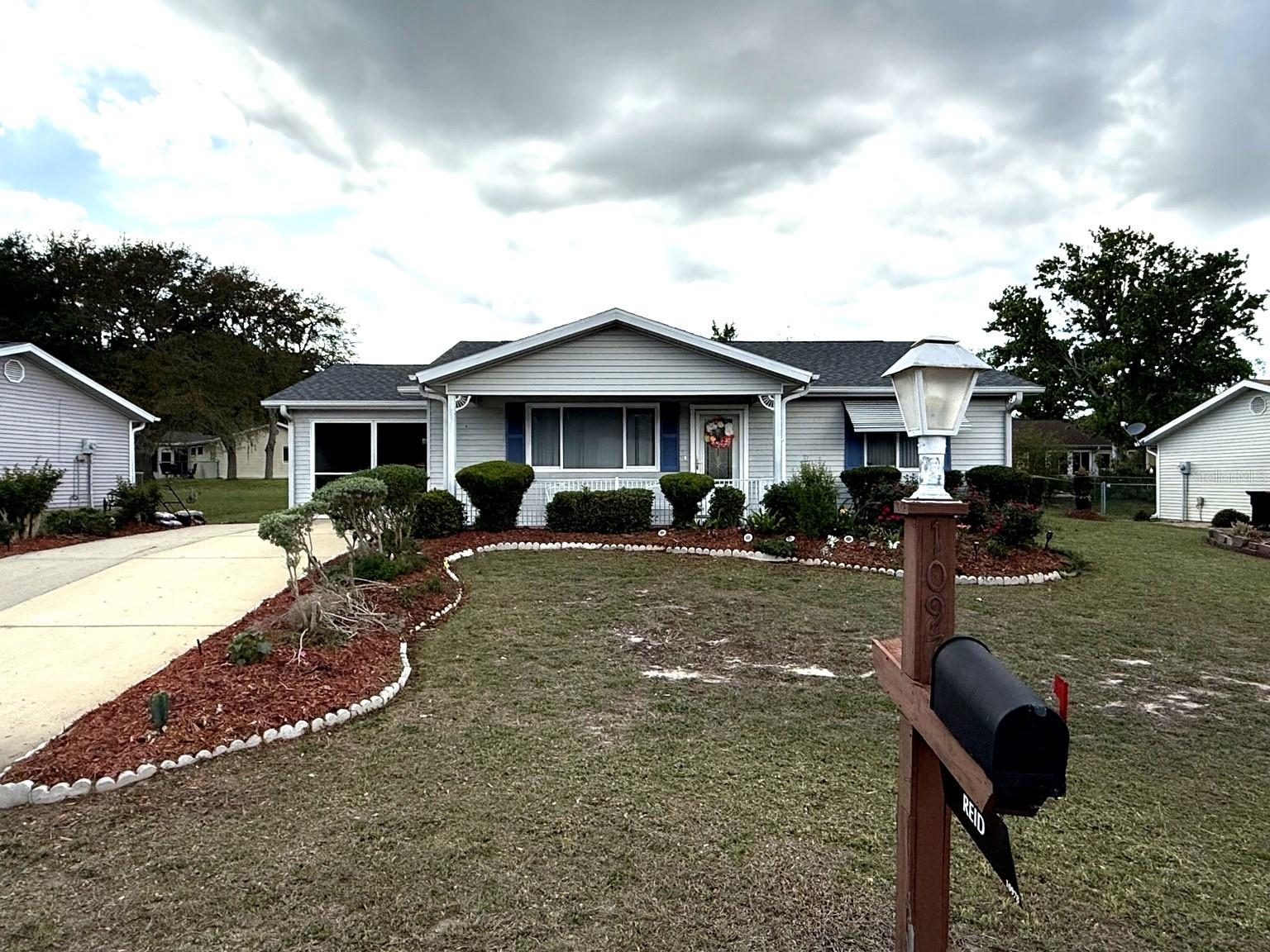 Single Family Residence in OCALA, FL - Daniel Dourado