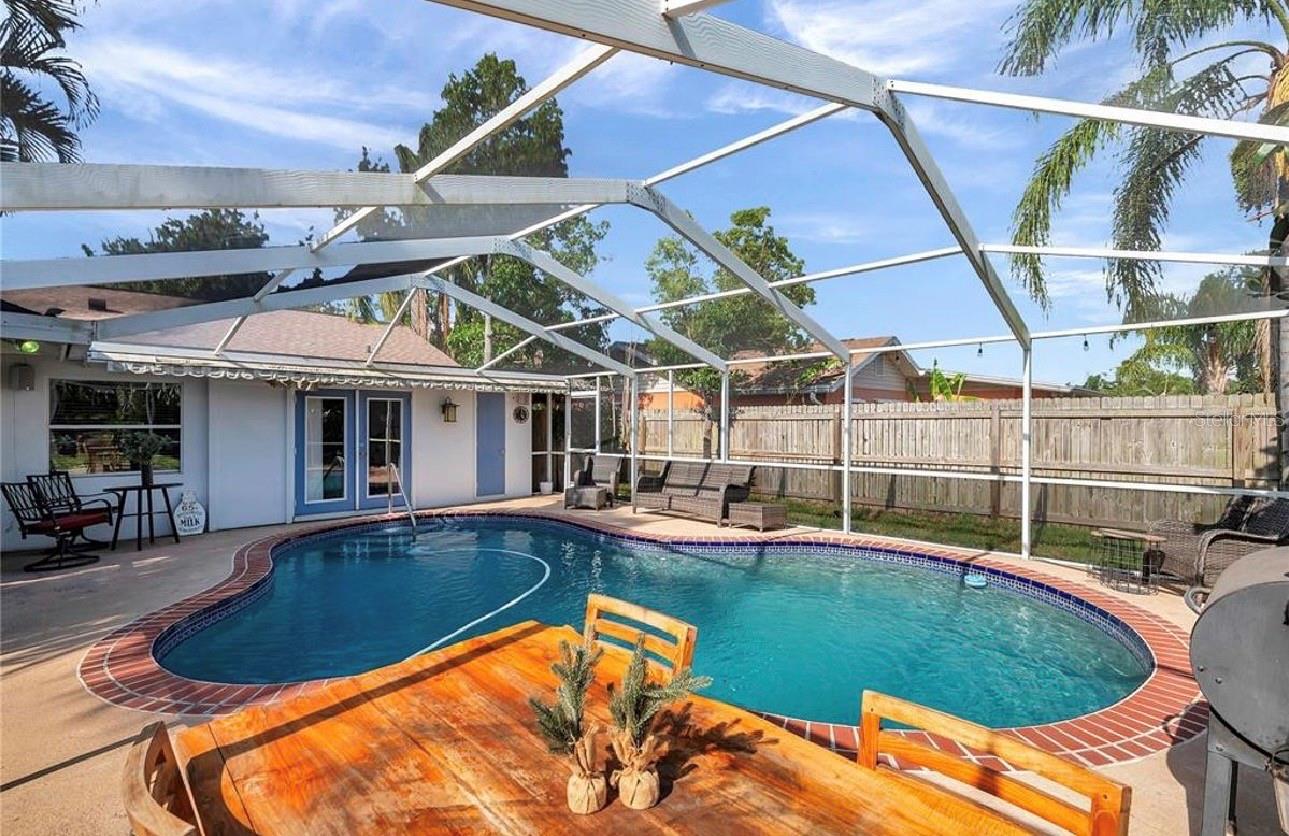 Single Family Residence in CLEARWATER, FL - Daniel Dourado