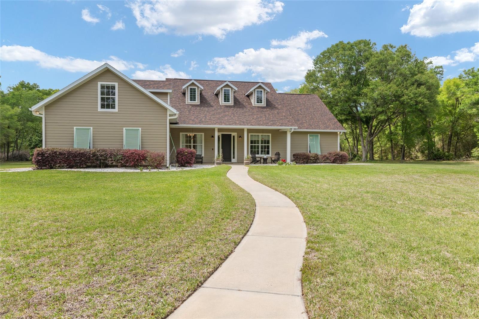 Single Family Residence em NEWBERRY, FL - Daniel Dourado