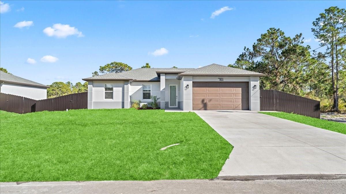 Single Family Residence in PORT CHARLOTTE, FL - Daniel Dourado