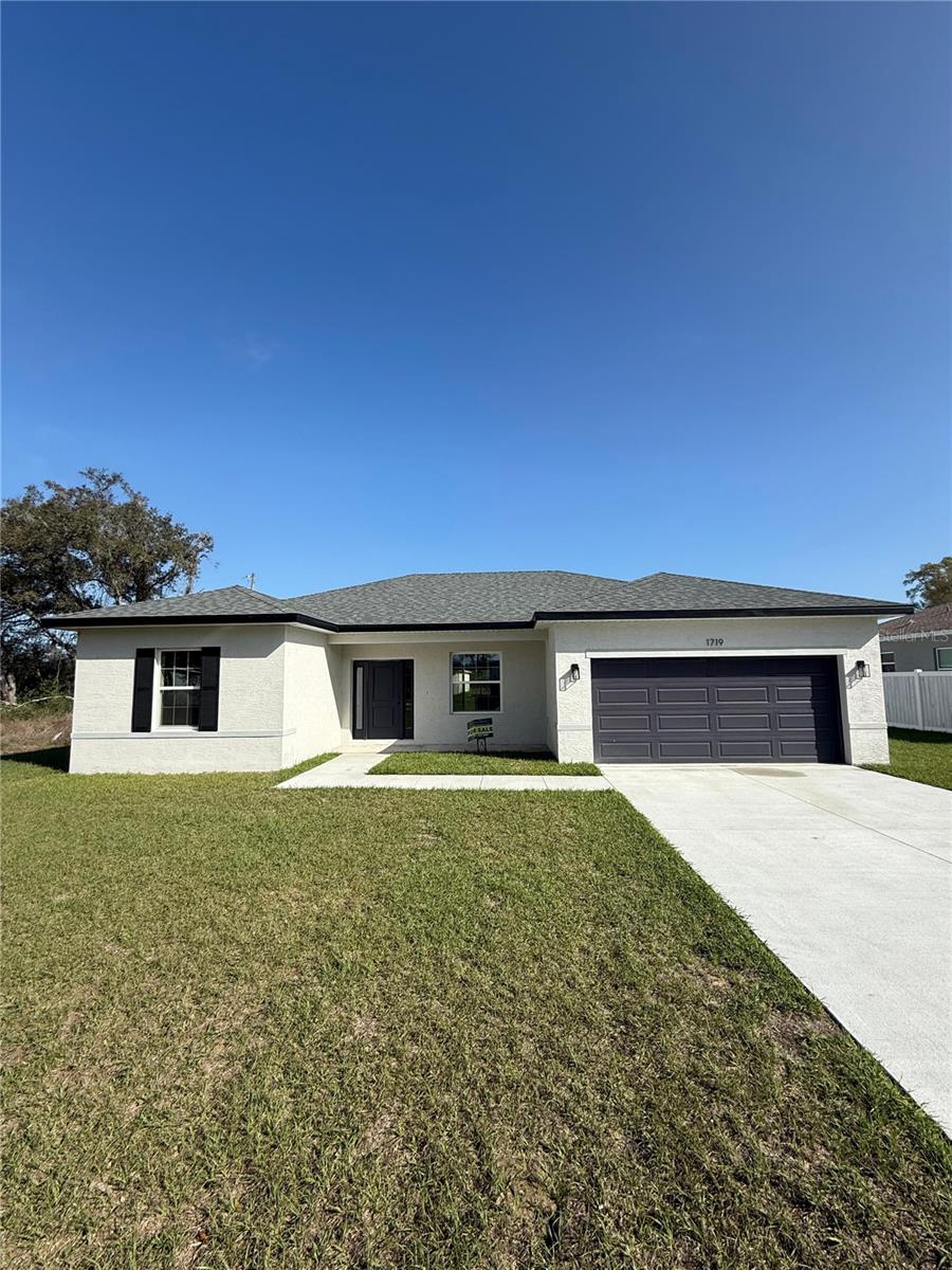 Single Family Residence em CITRUS SPRINGS, FL - Daniel Dourado