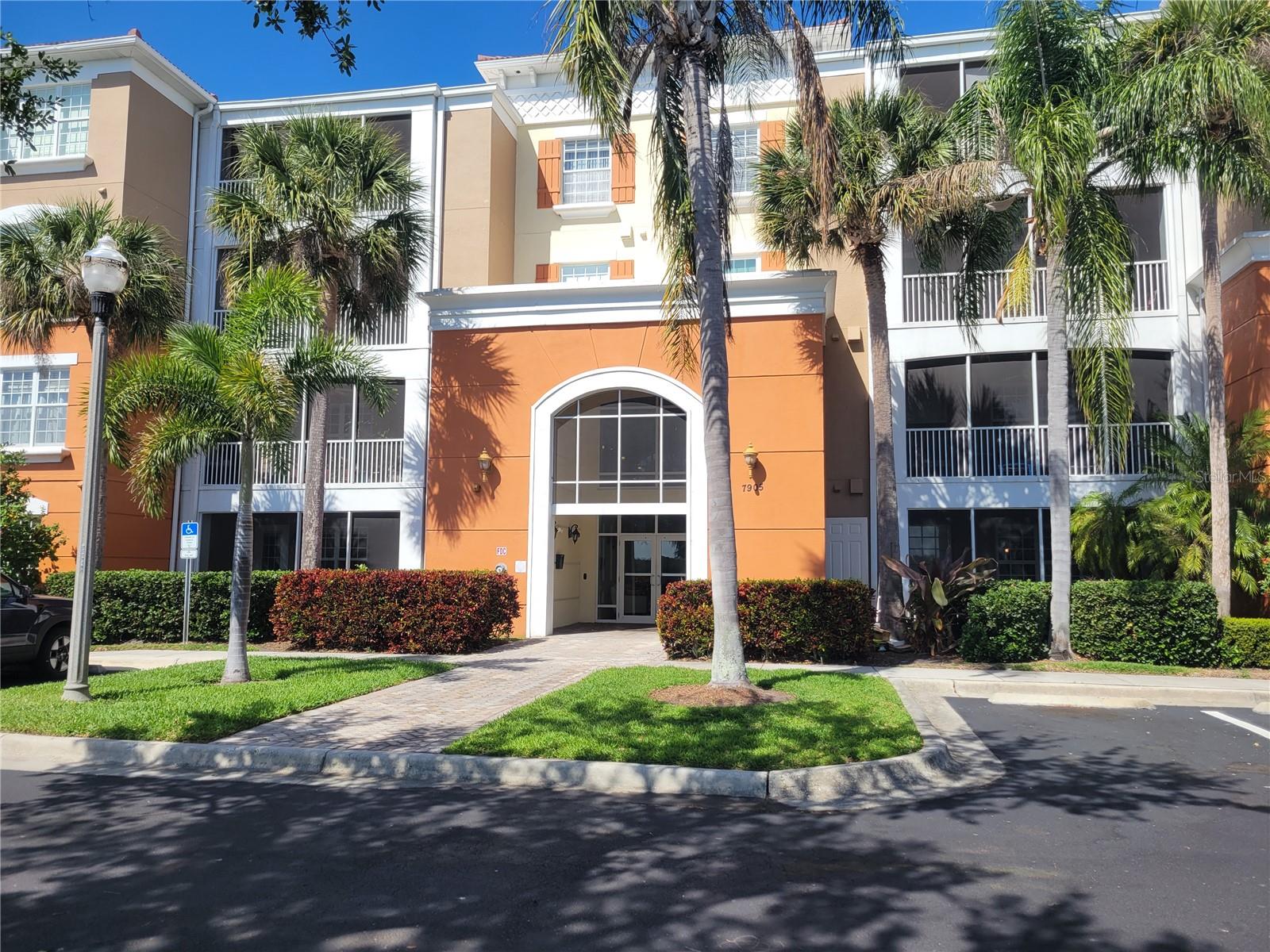 Condominium em SEMINOLE, FL - Daniel Dourado