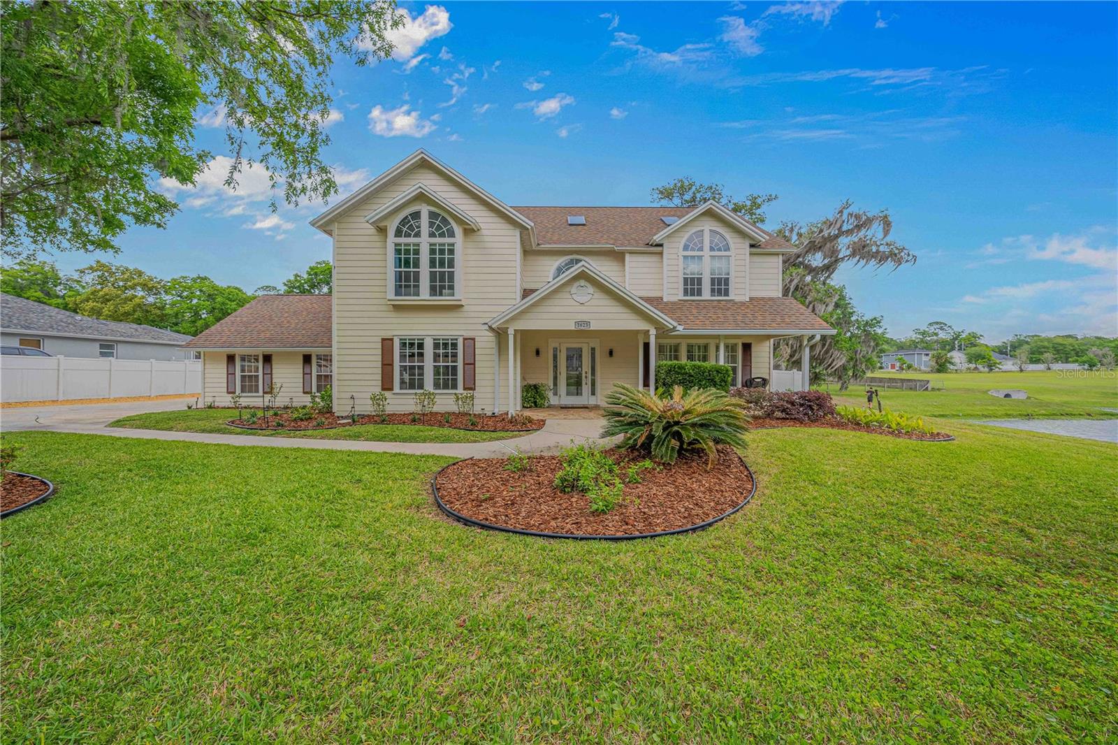 Single Family Residence in OCALA, FL - Daniel Dourado