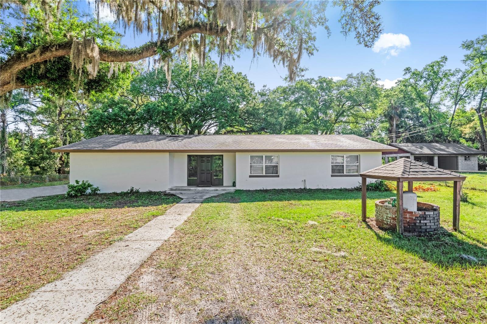 Single Family Residence in SANFORD, FL - Daniel Dourado