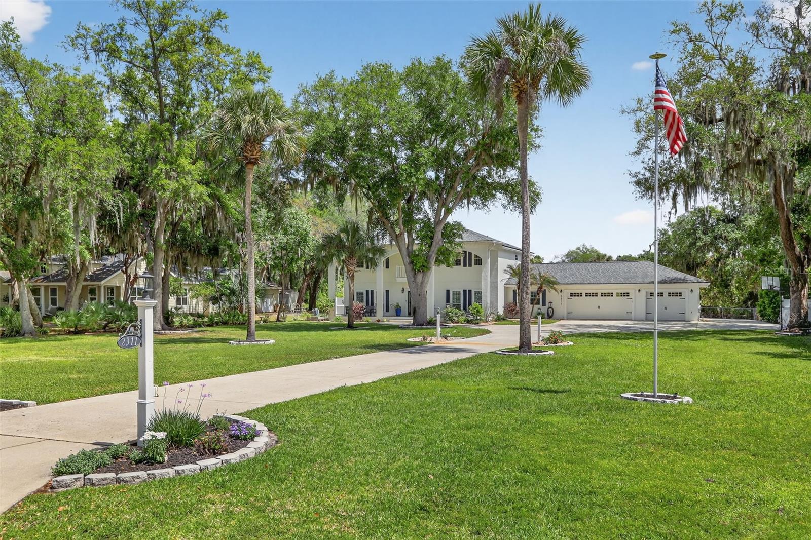 Single Family Residence em KISSIMMEE, FL - Daniel Dourado