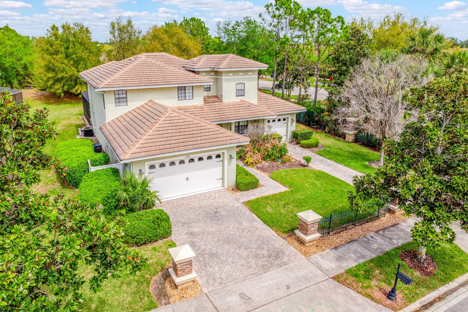 Single Family Residence em KISSIMMEE, FL - Daniel Dourado