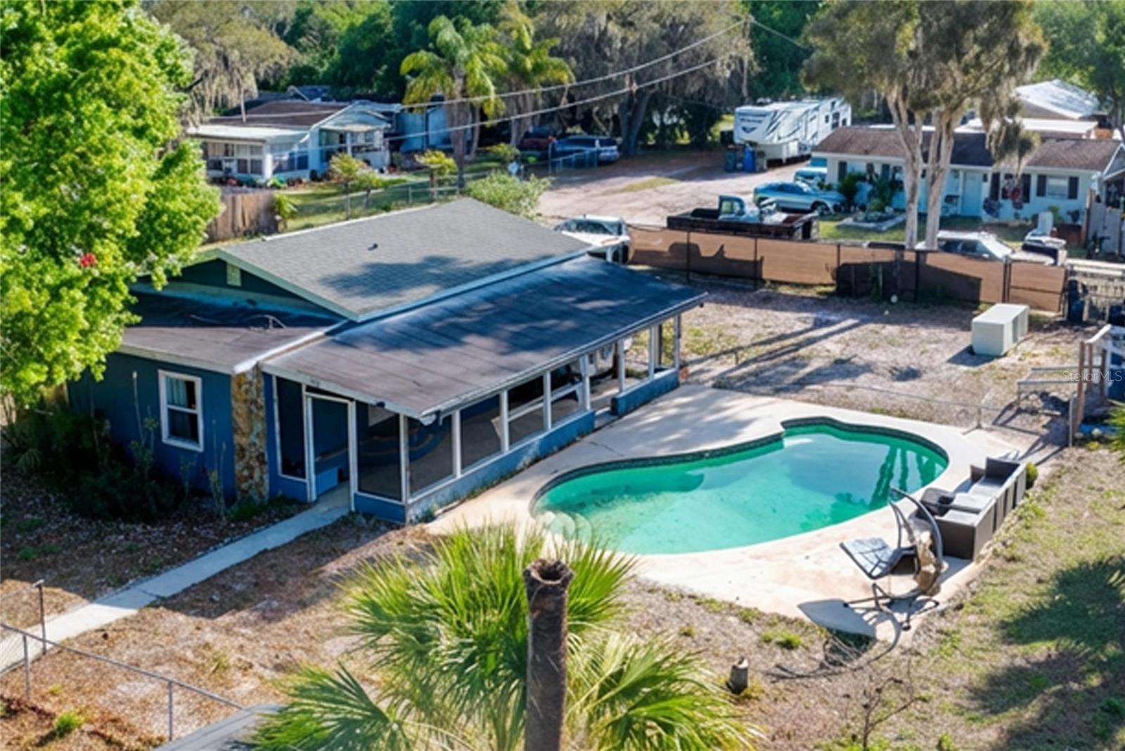 Single Family Residence in GIBSONTON, FL - Daniel Dourado