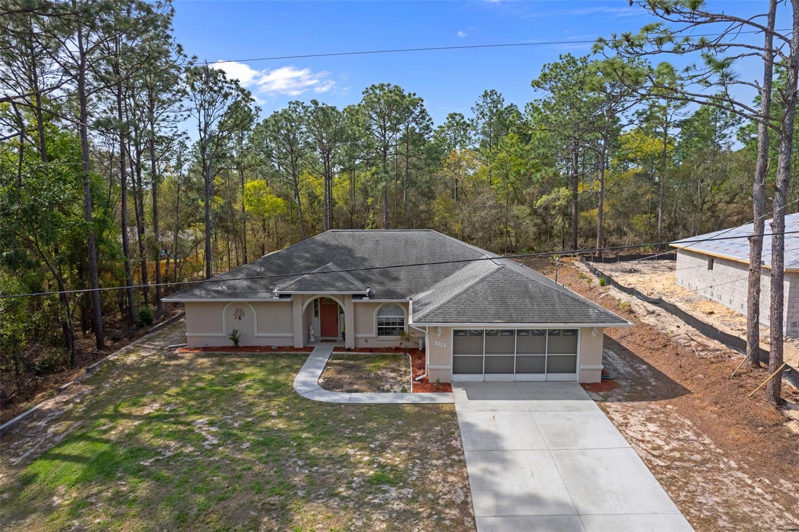 Single Family Residence em CITRUS SPRINGS, FL - Daniel Dourado