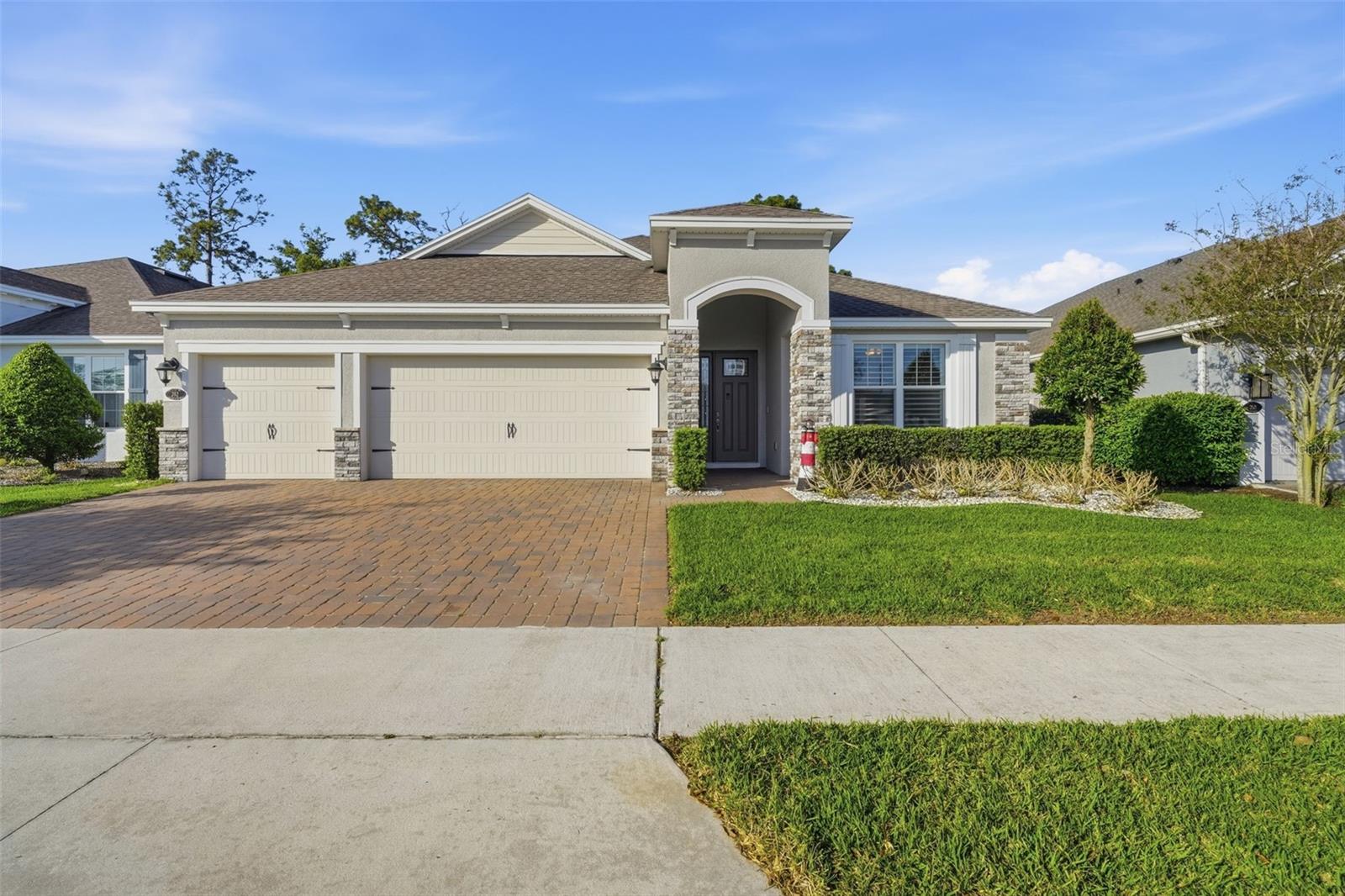 Single Family Residence em DELAND, FL - Daniel Dourado