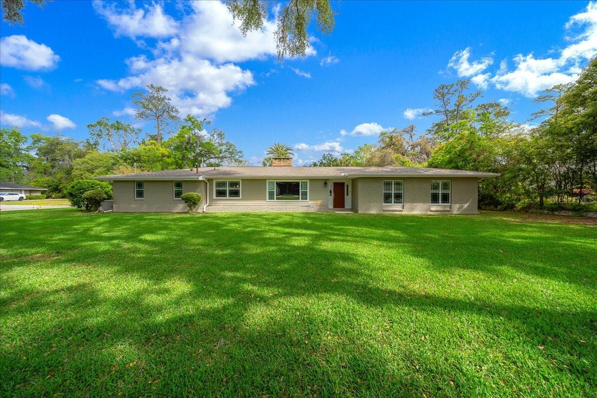 Single Family Residence in OCALA, FL - Daniel Dourado