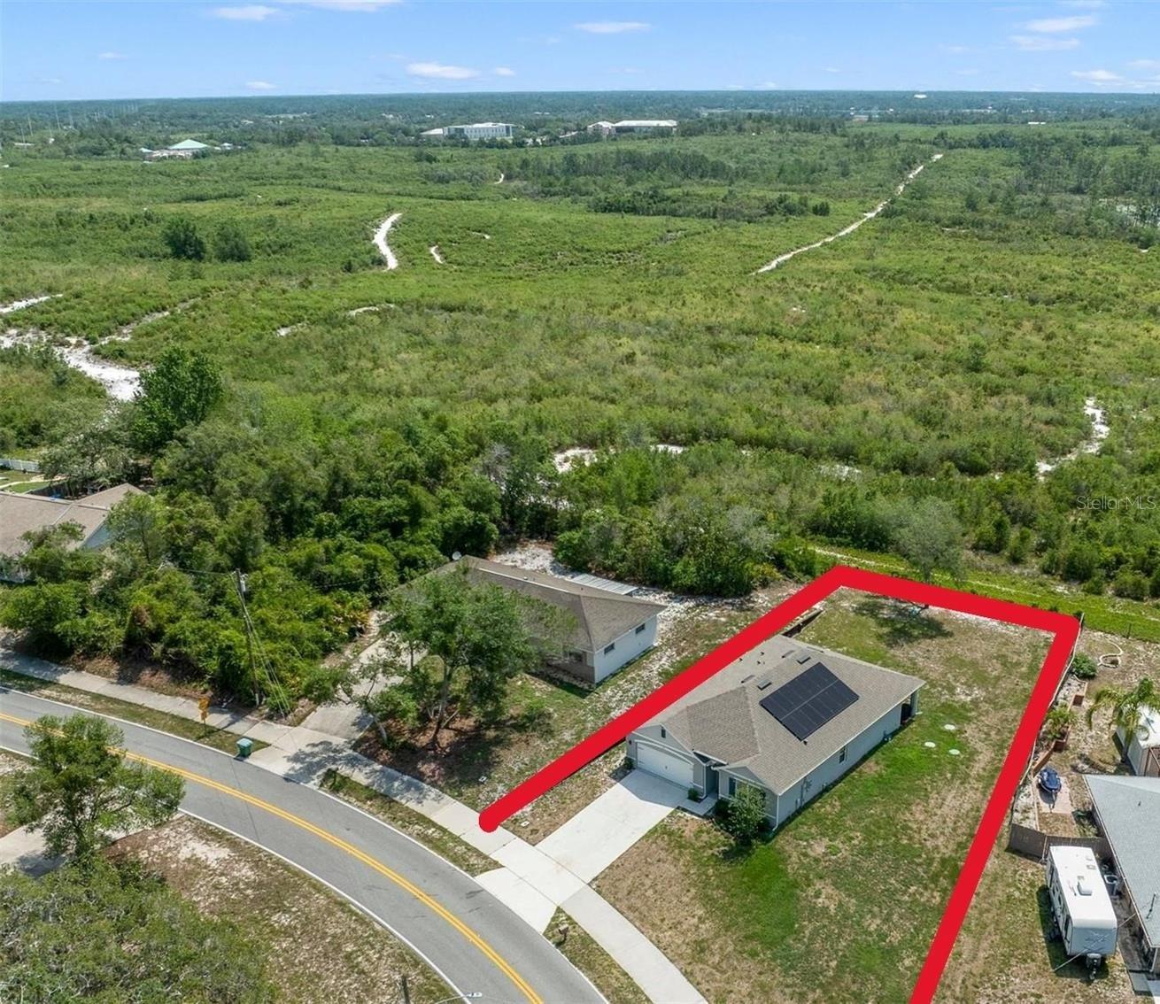 Single Family Residence em DELTONA, FL - Daniel Dourado