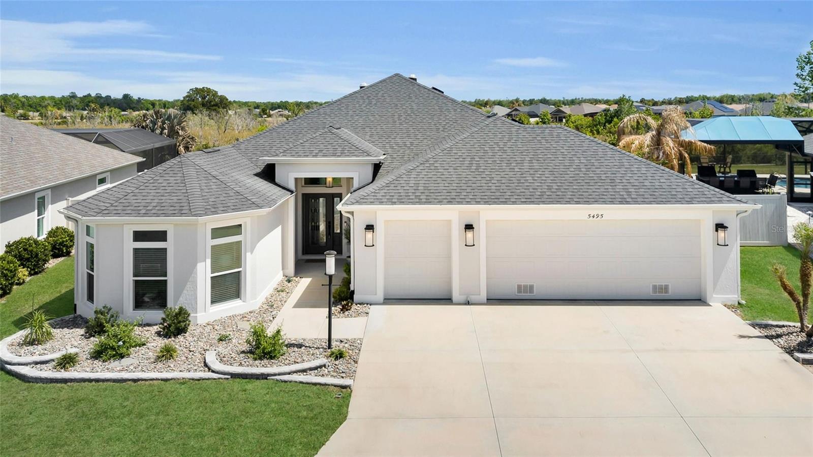 Single Family Residence in THE VILLAGES, FL - Daniel Dourado