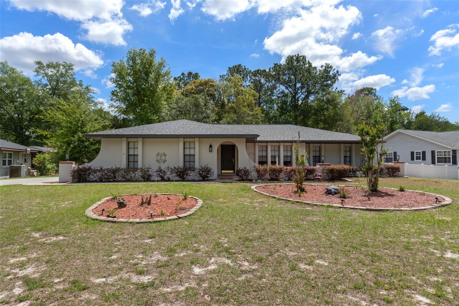 Single Family Residence em HOMOSASSA, FL - Daniel Dourado