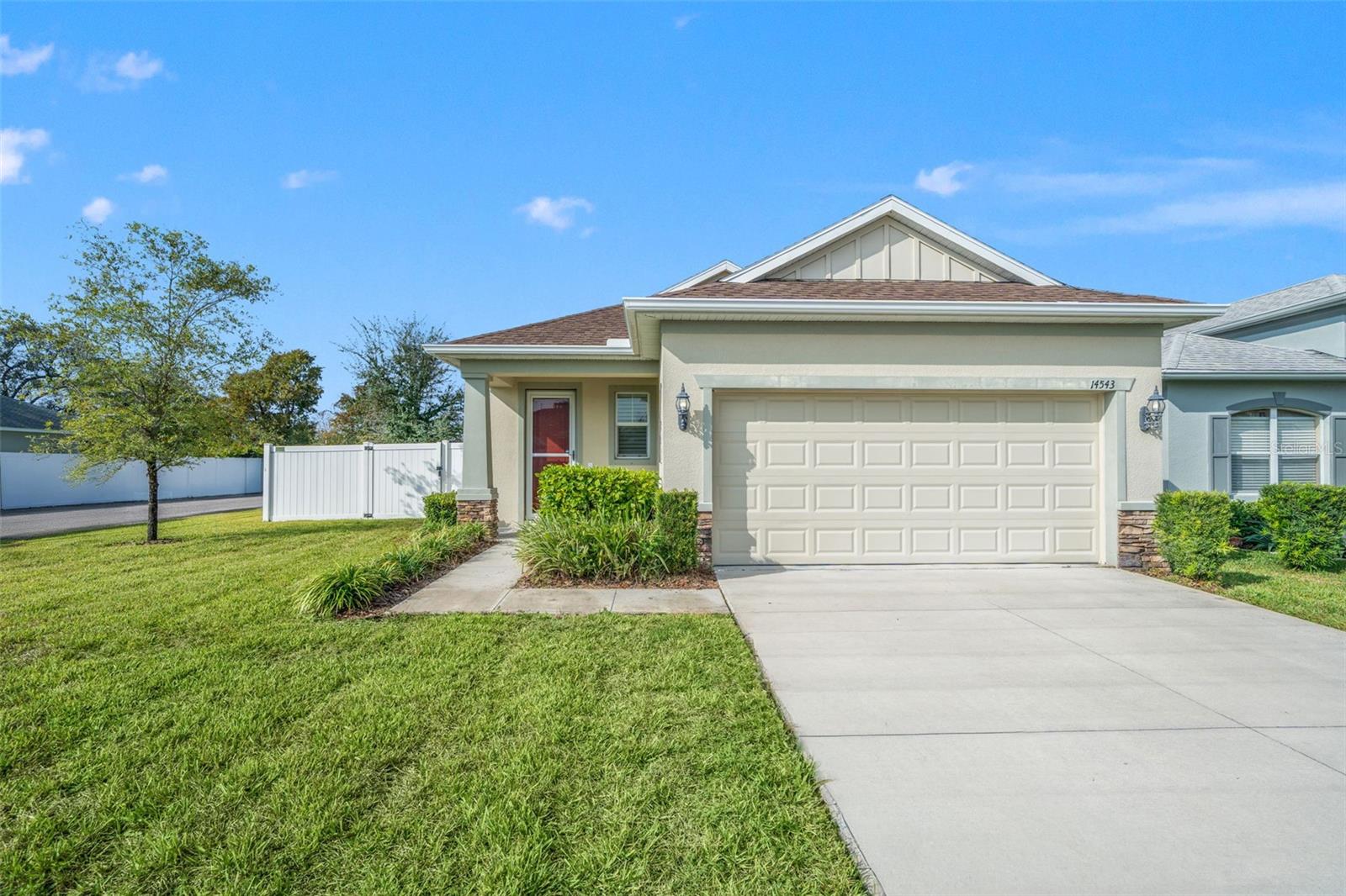 Single Family Residence in HUDSON, FL - Daniel Dourado
