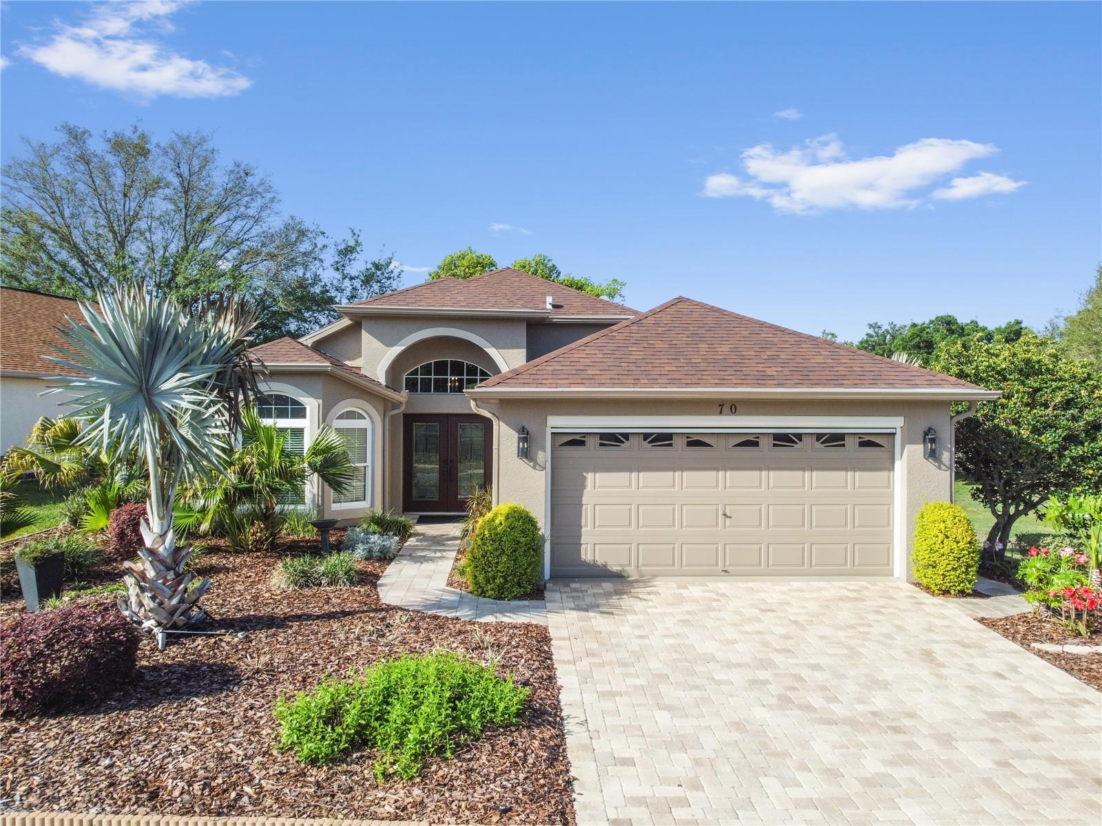 Single Family Residence em SPRING HILL, FL - Daniel Dourado