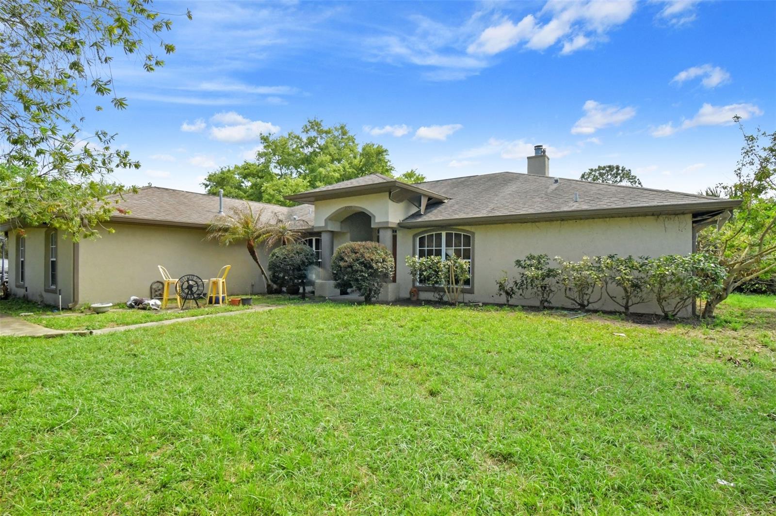 Single Family Residence em GENEVA, FL - Daniel Dourado