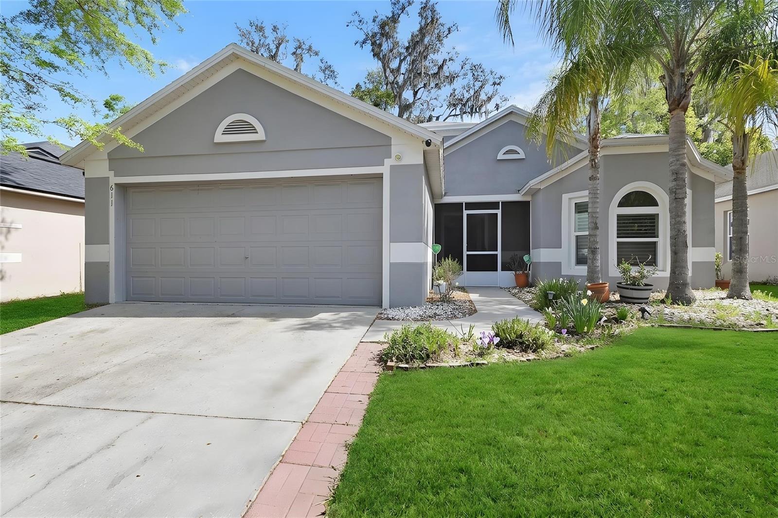 Single Family Residence in ORANGE CITY, FL - Daniel Dourado