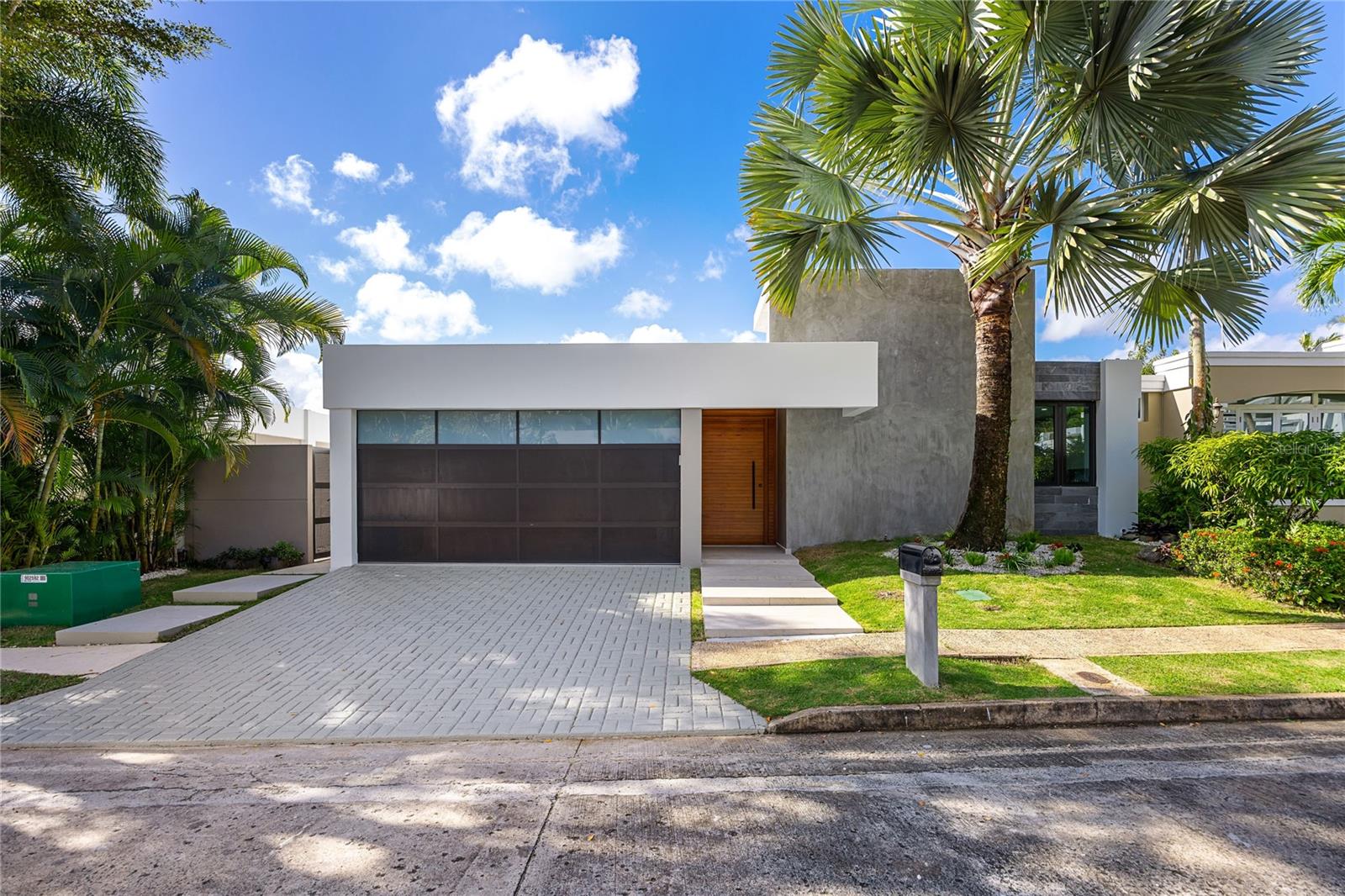 Single Family Residence em GUAYNABO, PR - Daniel Dourado