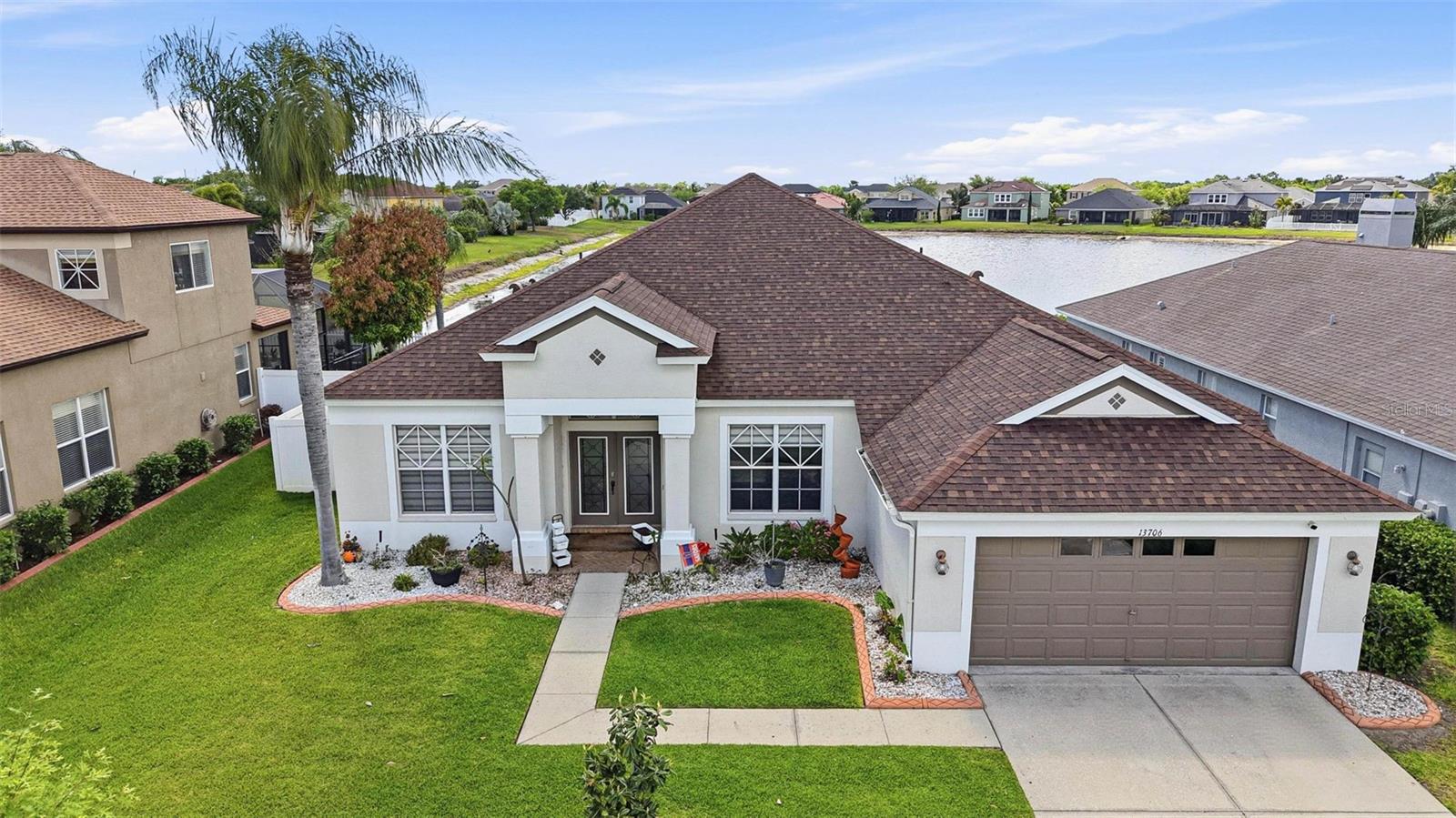 Single Family Residence in RIVERVIEW, FL - Daniel Dourado