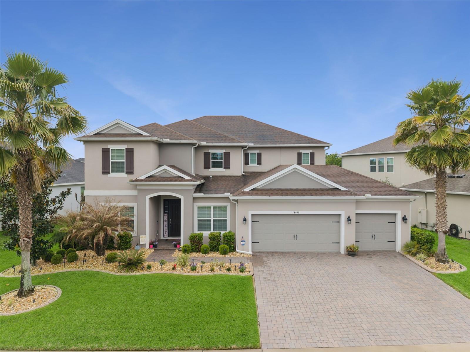 Single Family Residence in WINTER GARDEN, FL - Daniel Dourado