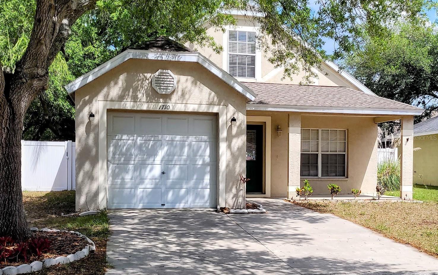 Single Family Residence em VALRICO, FL - Daniel Dourado