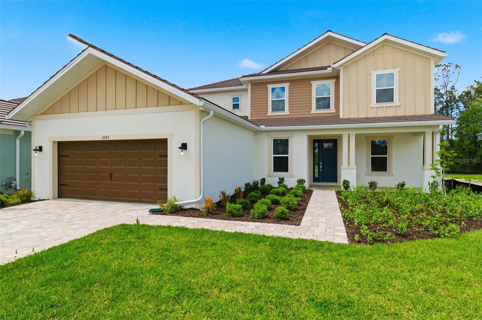 Single Family Residence em ZEPHYRHILLS, FL - Daniel Dourado