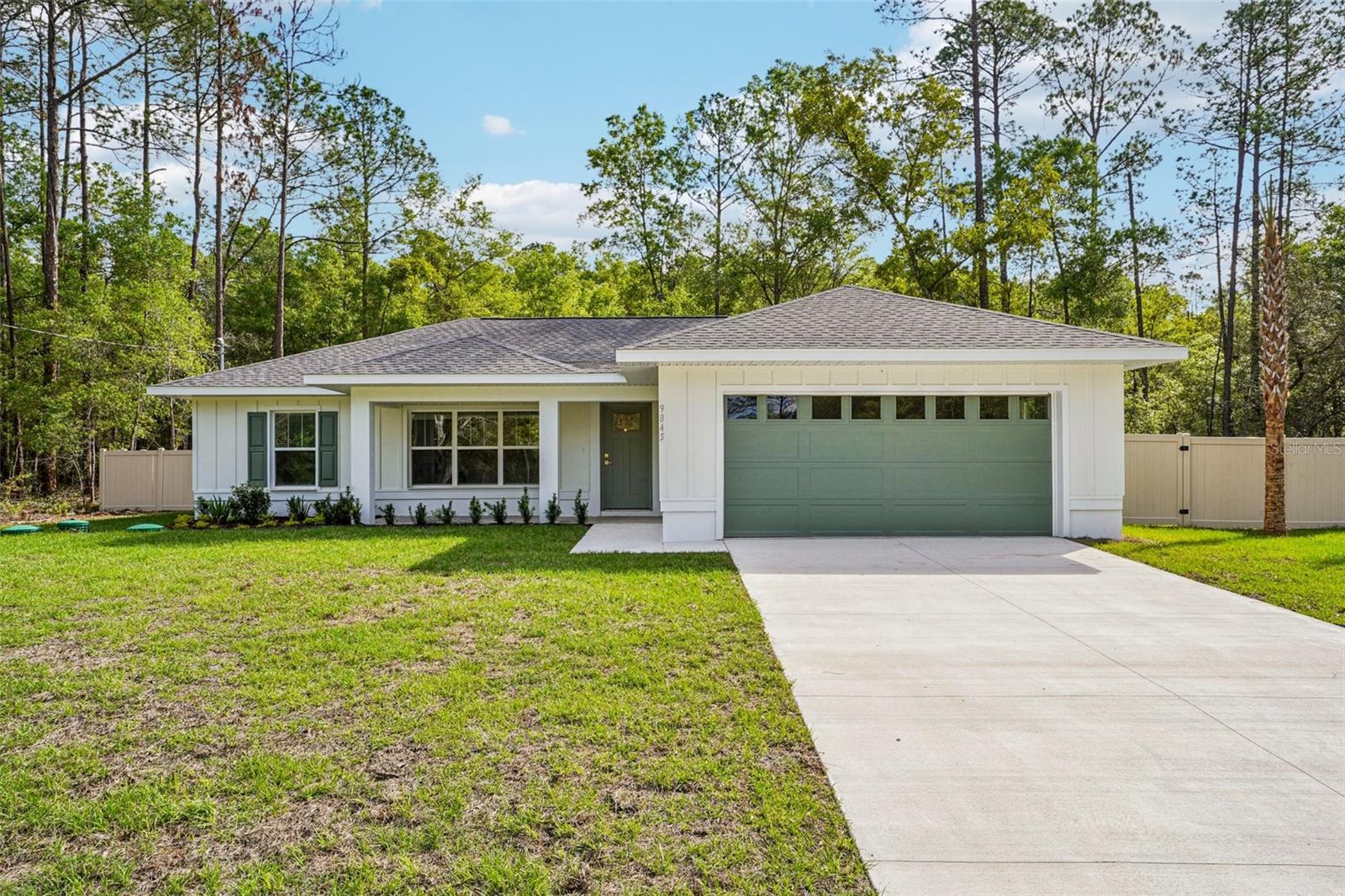 Single Family Residence em CITRUS SPRINGS, FL - Daniel Dourado