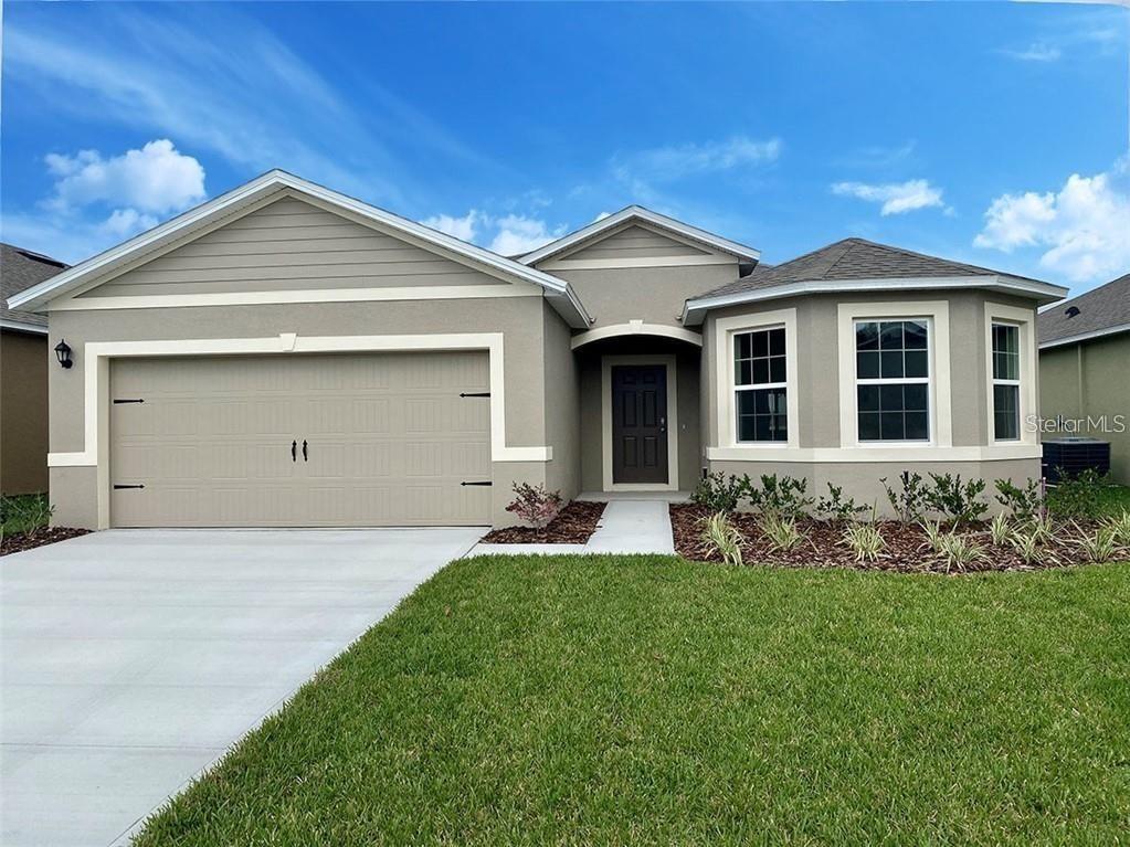 Single Family Residence in DEBARY, FL - Daniel Dourado