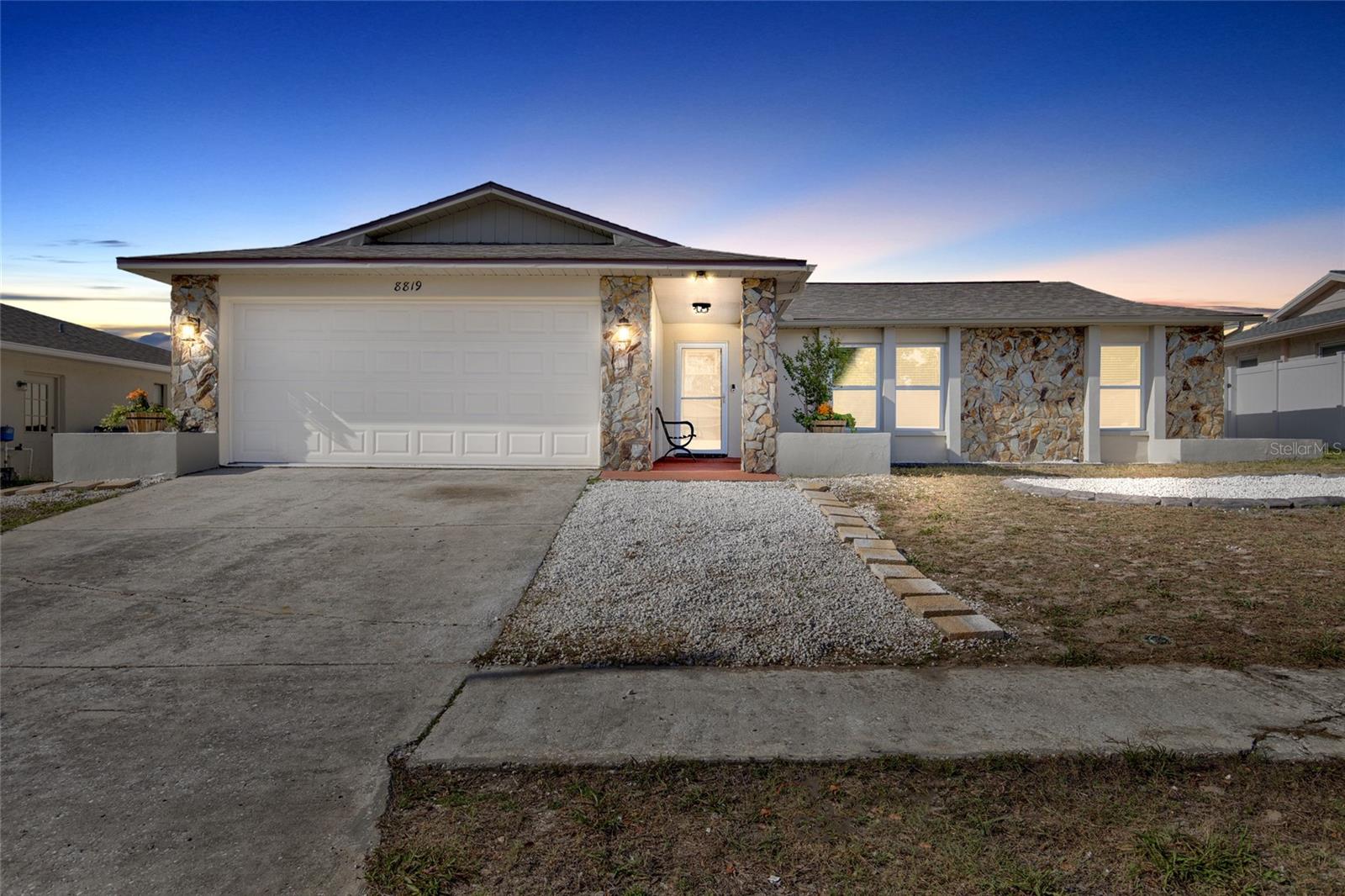 Single Family Residence em PORT RICHEY, FL - Daniel Dourado