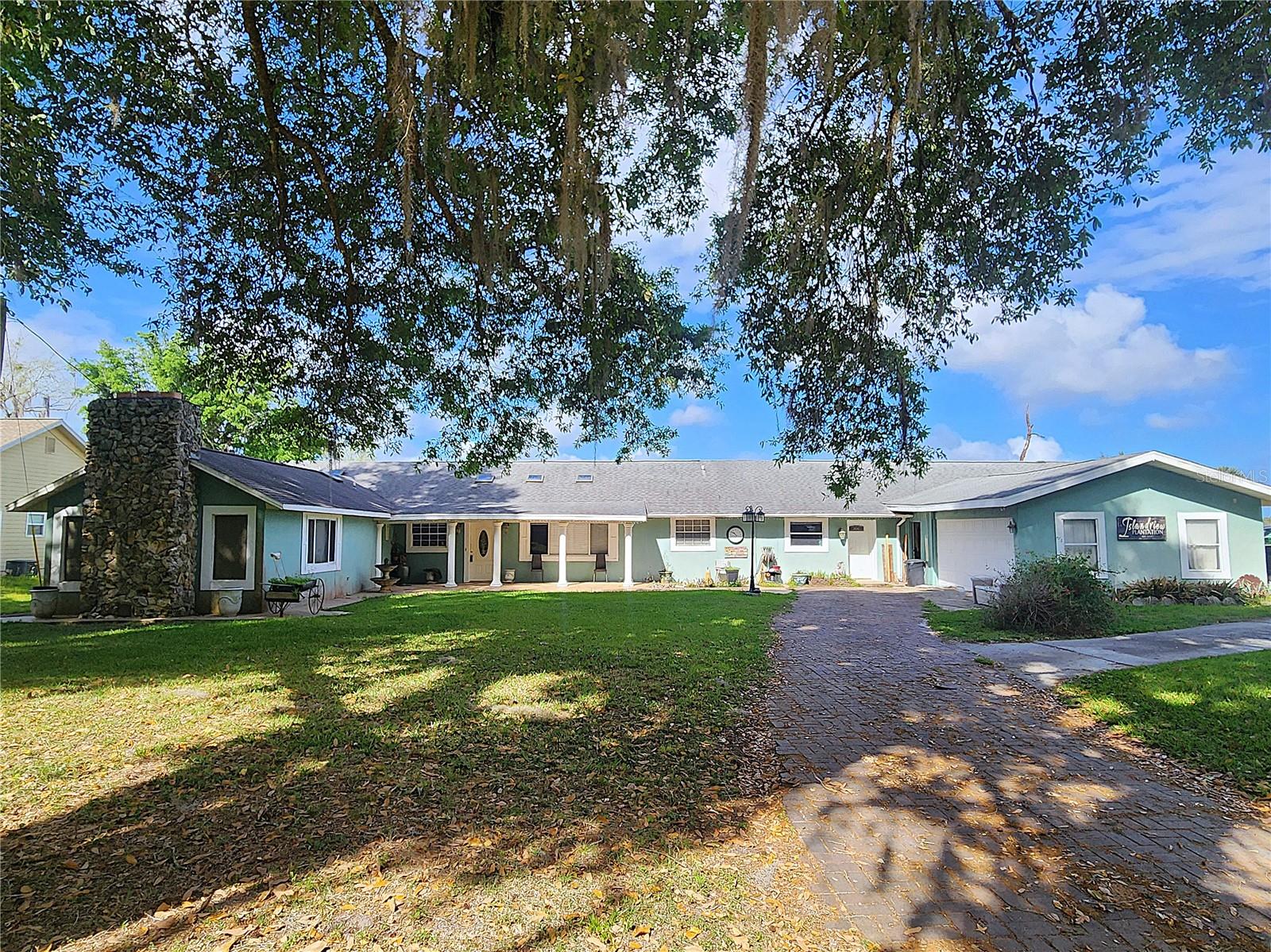 Single Family Residence in FORT MC COY, FL - Daniel Dourado