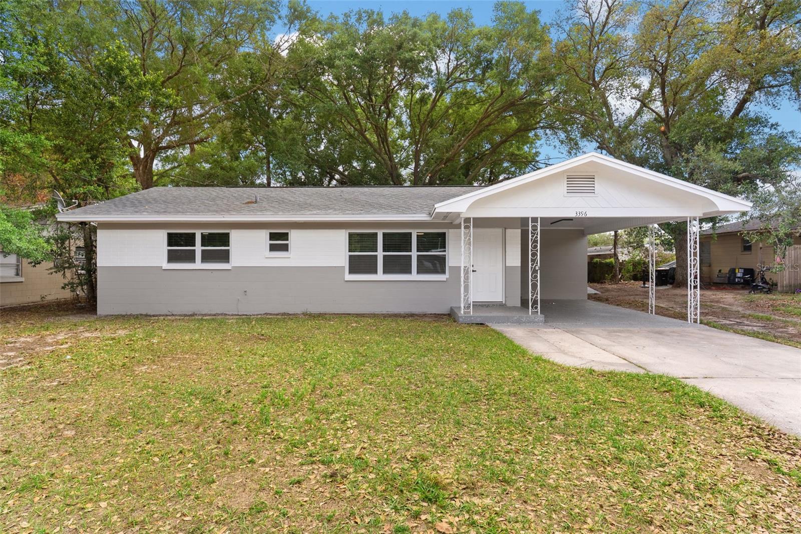 Single Family Residence em WINTER HAVEN, FL - Daniel Dourado