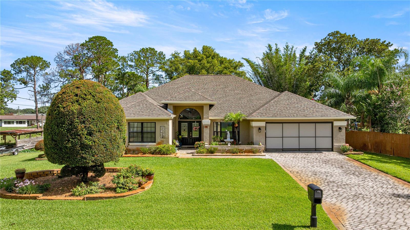 Single Family Residence in SUMMERFIELD, FL - Daniel Dourado