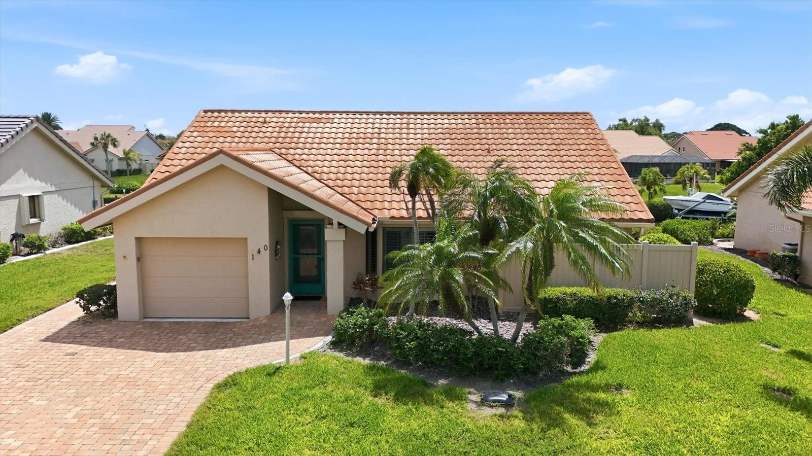 Single Family Residence in NOKOMIS, FL - Daniel Dourado