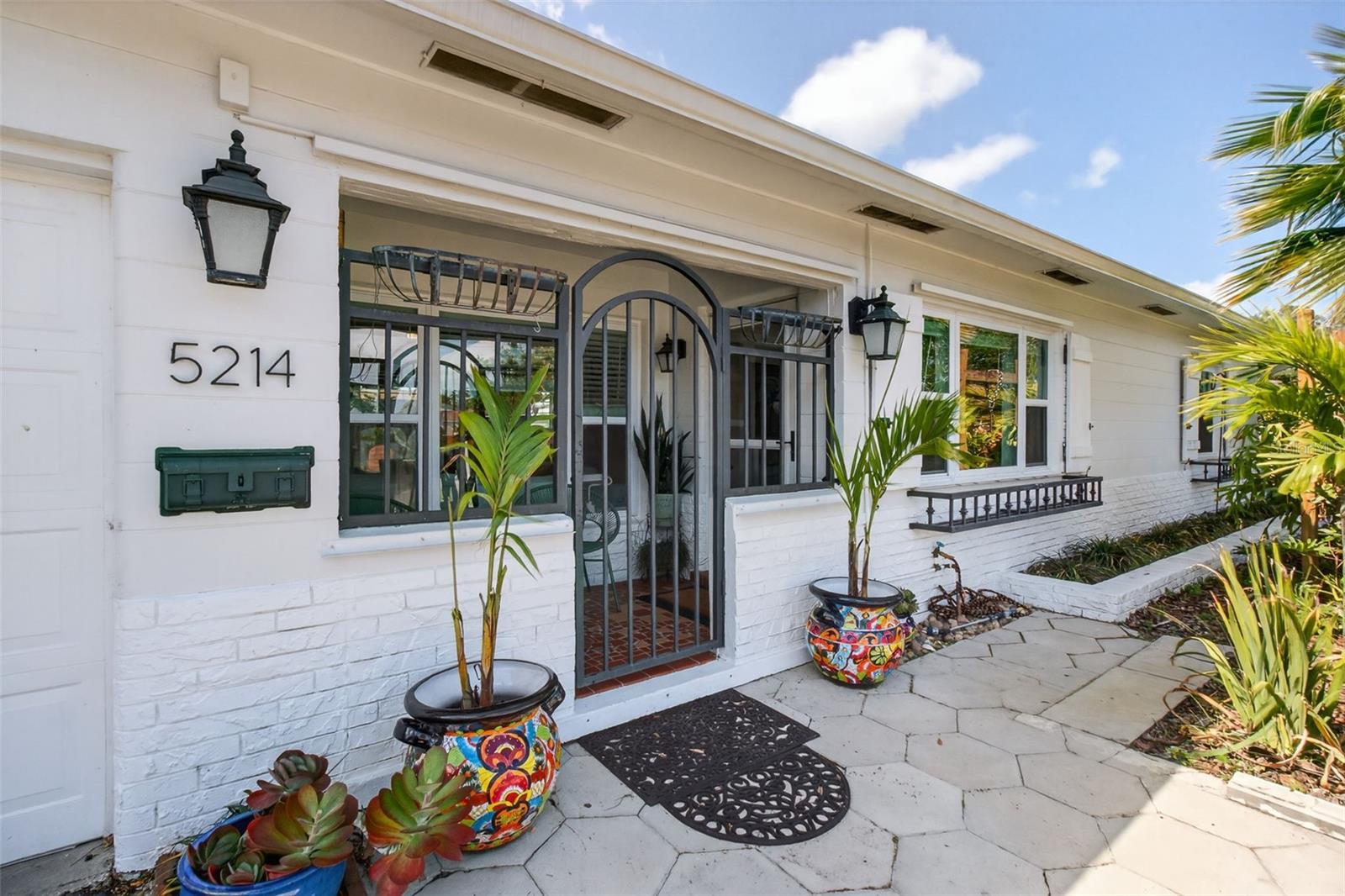 Single Family Residence em ST PETERSBURG, FL - Daniel Dourado