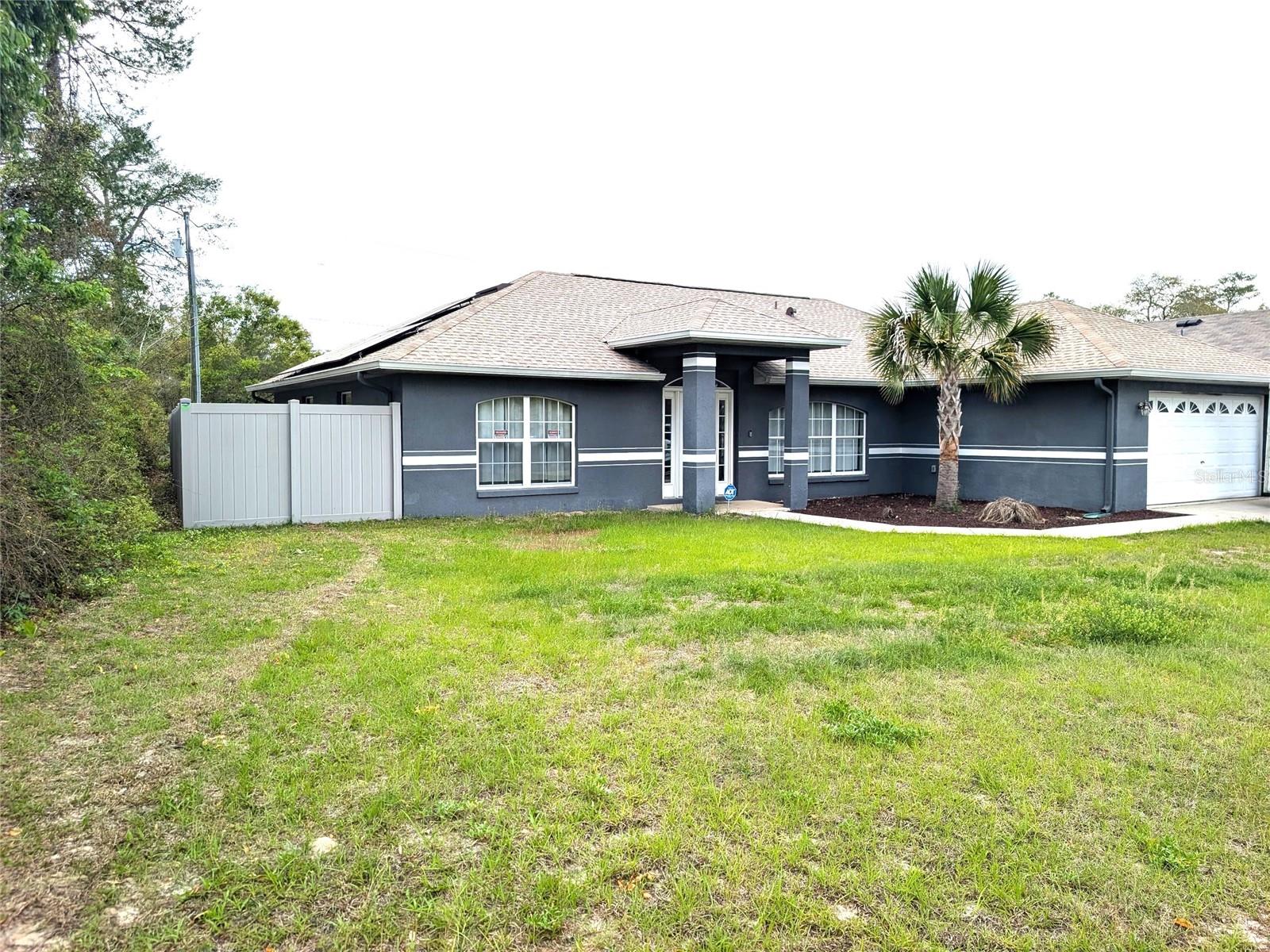 Single Family Residence in OCALA, FL - Daniel Dourado